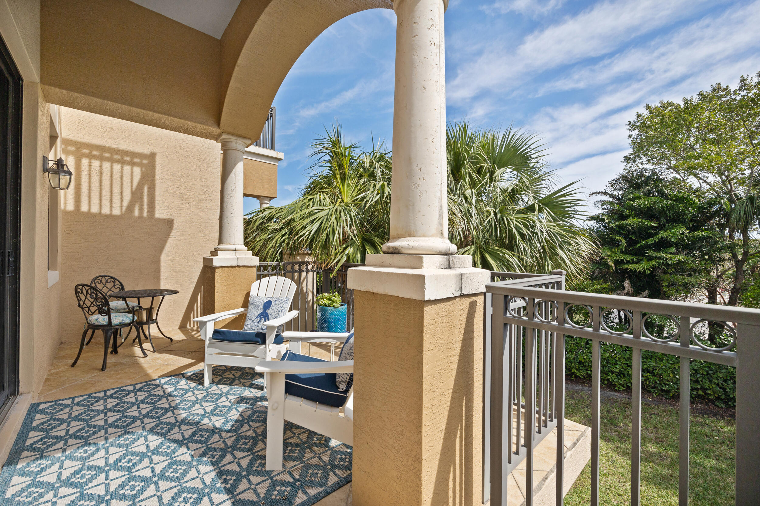 405 Del Sol Circle