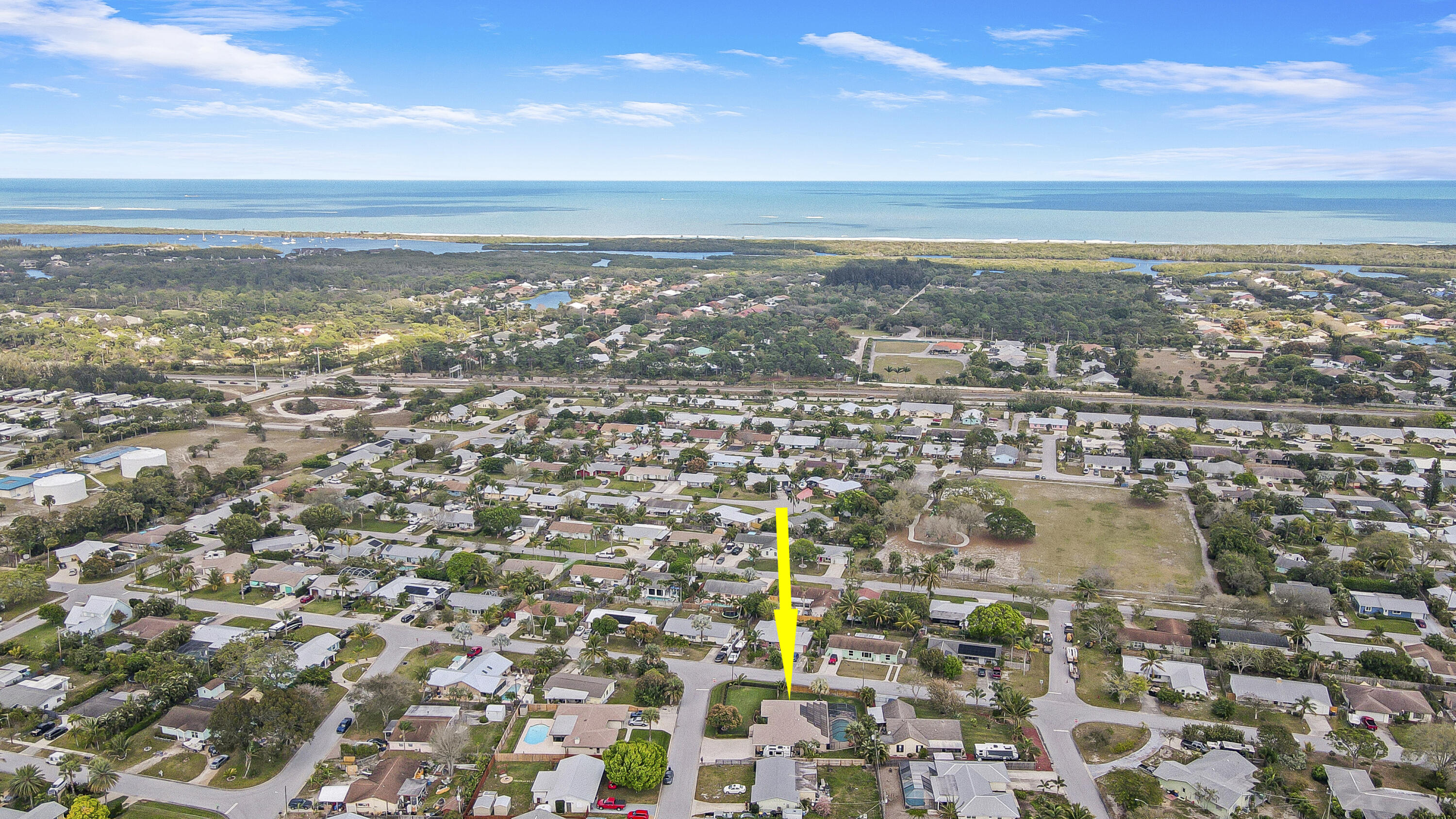 7436 SE Craig Street