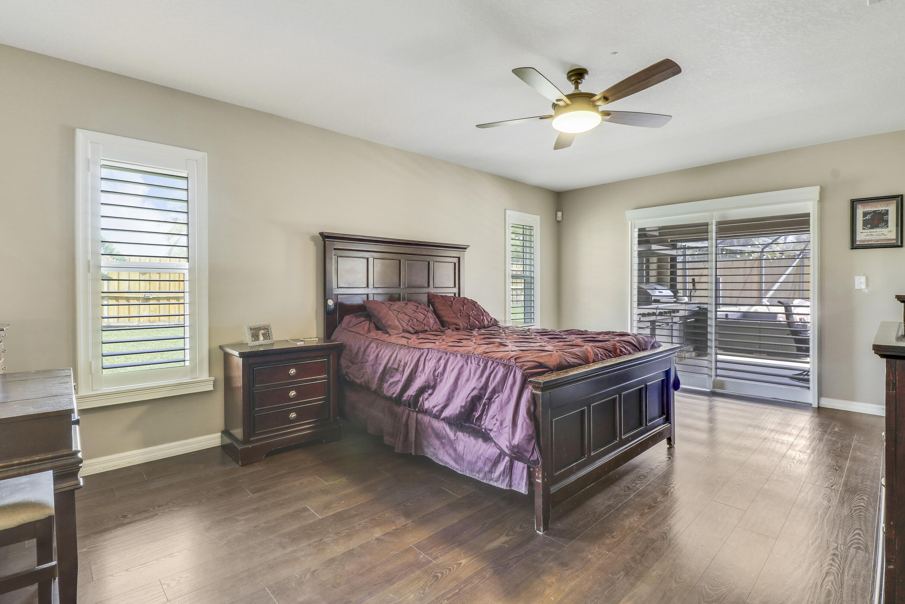 7436 SE Craig Street