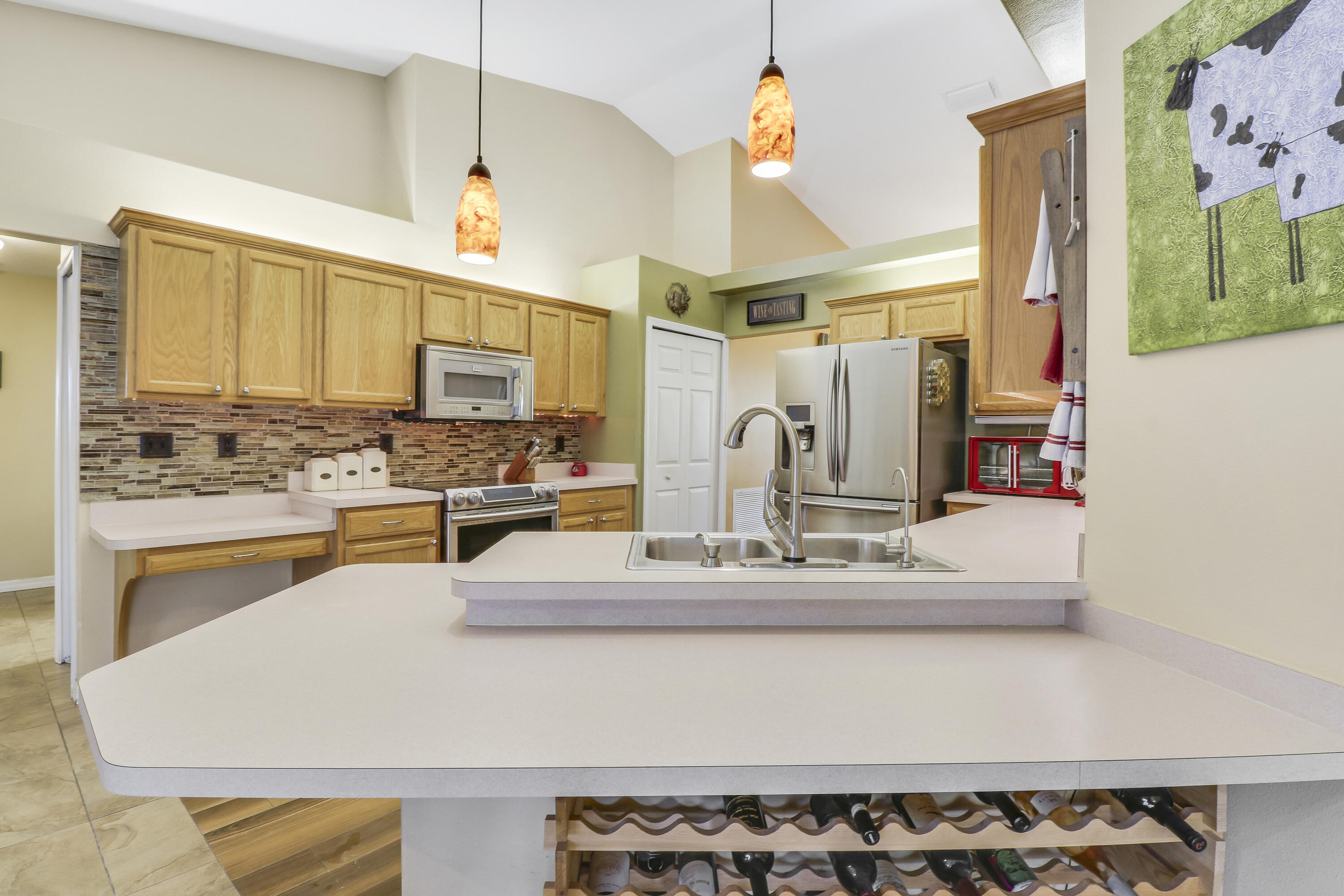 7436 SE Craig Street