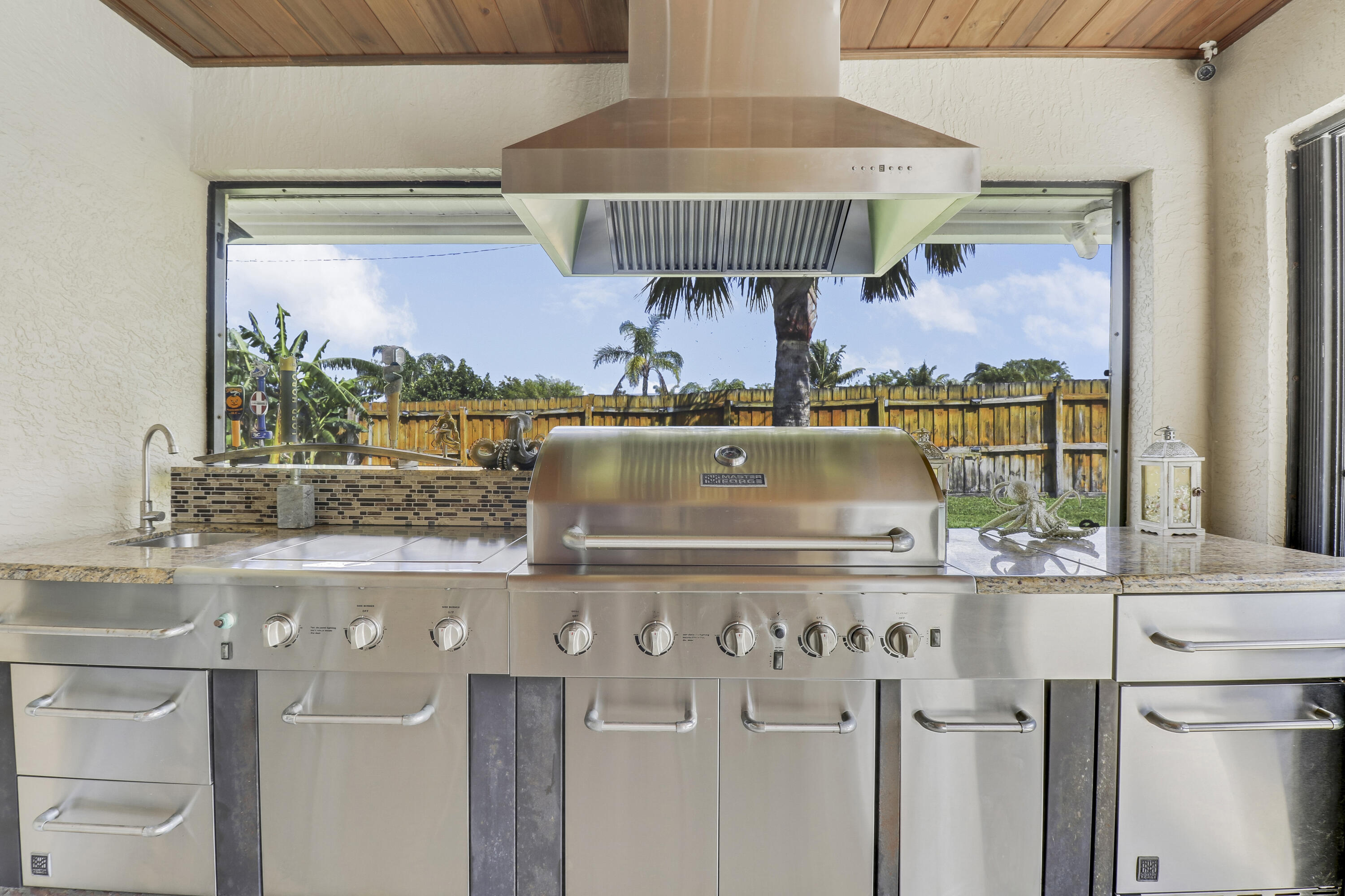 7436 SE Craig Street