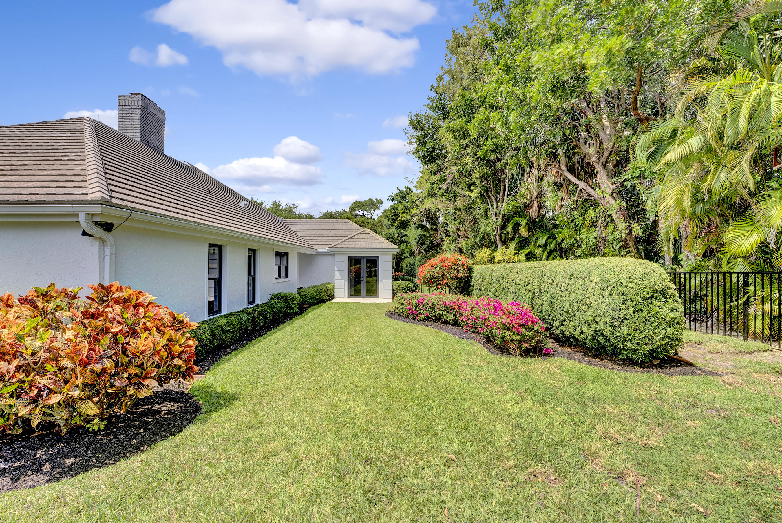 18065 SE Village Circle