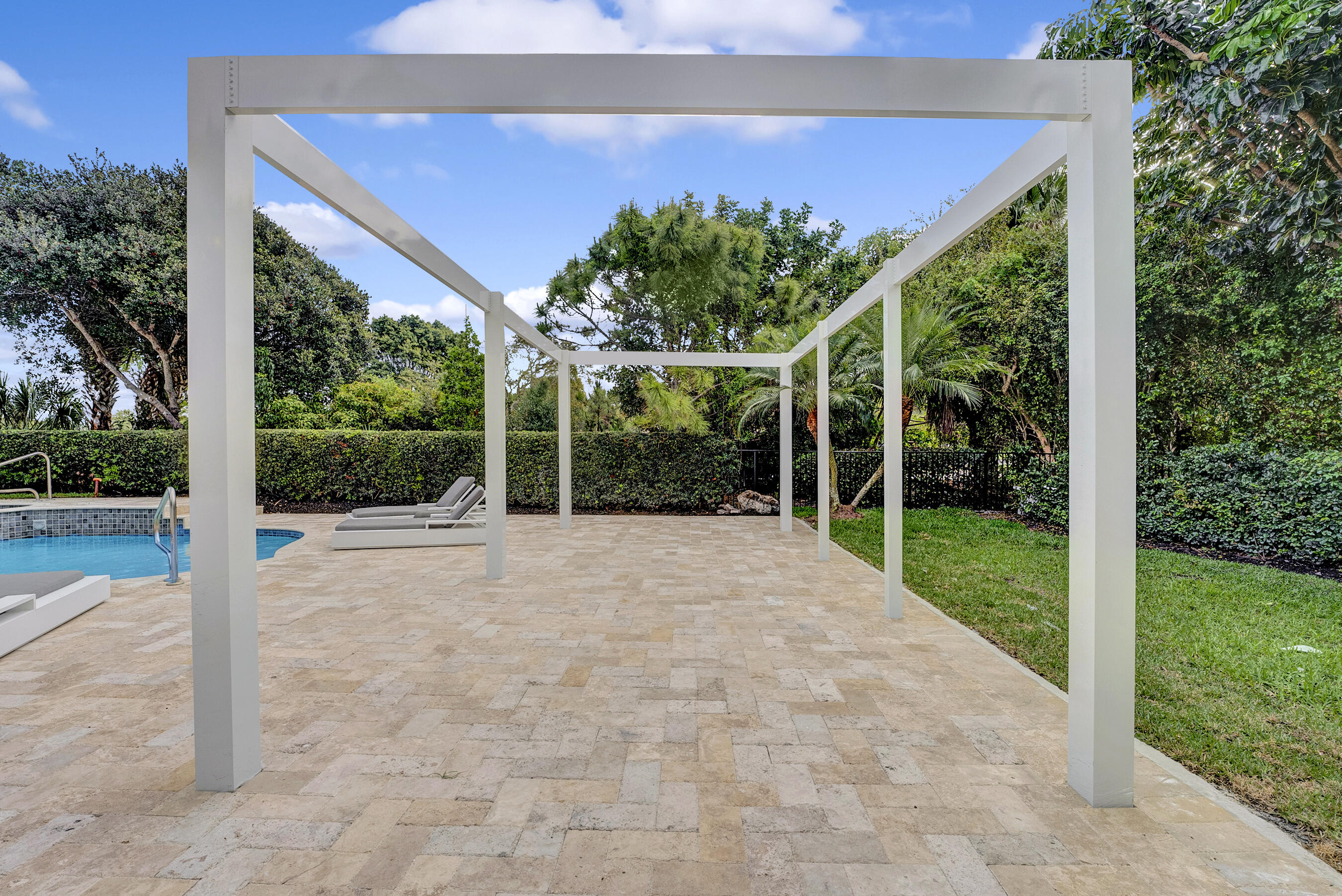 18065 SE Village Circle