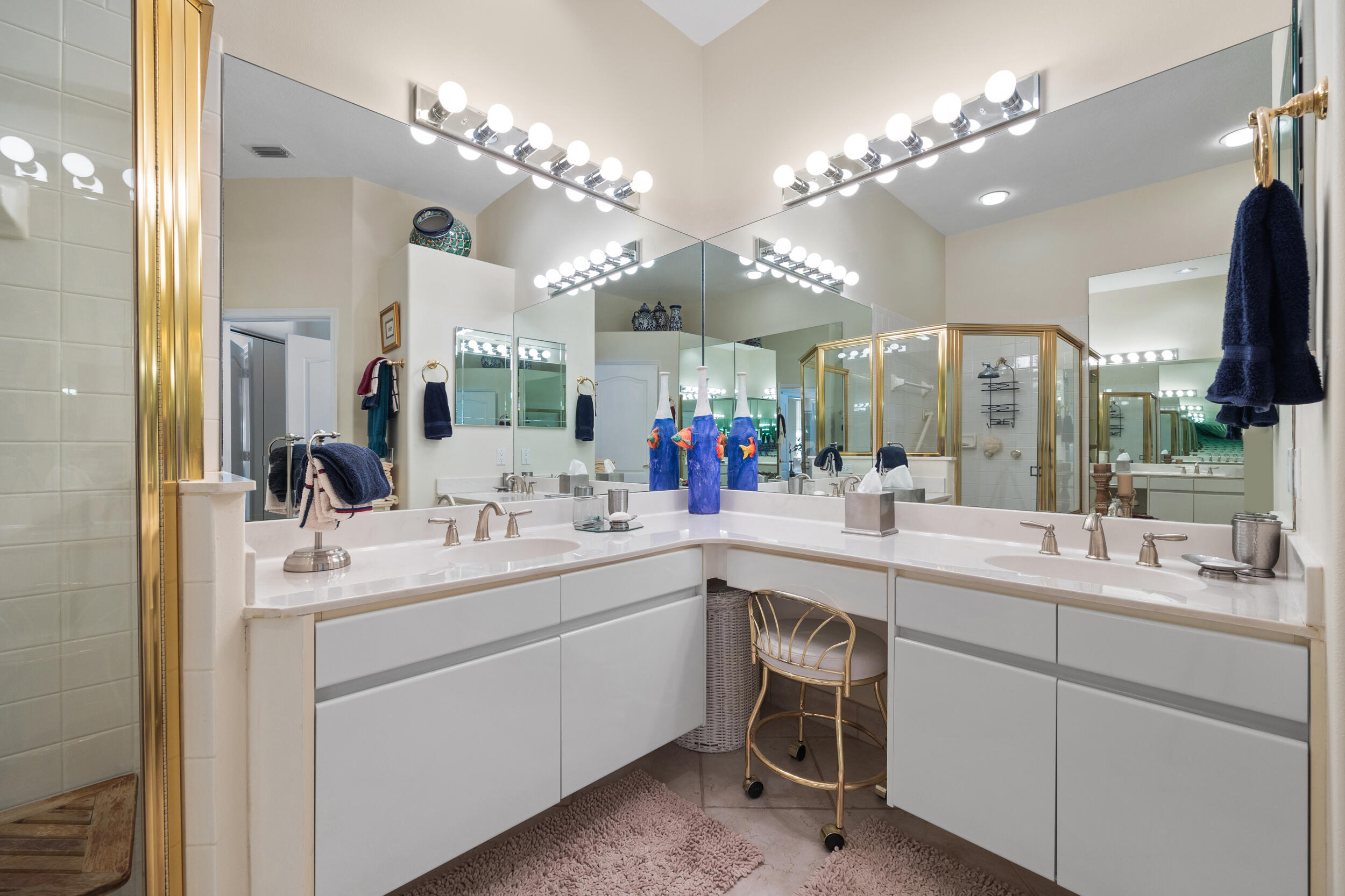 26 Porta Vista Circle