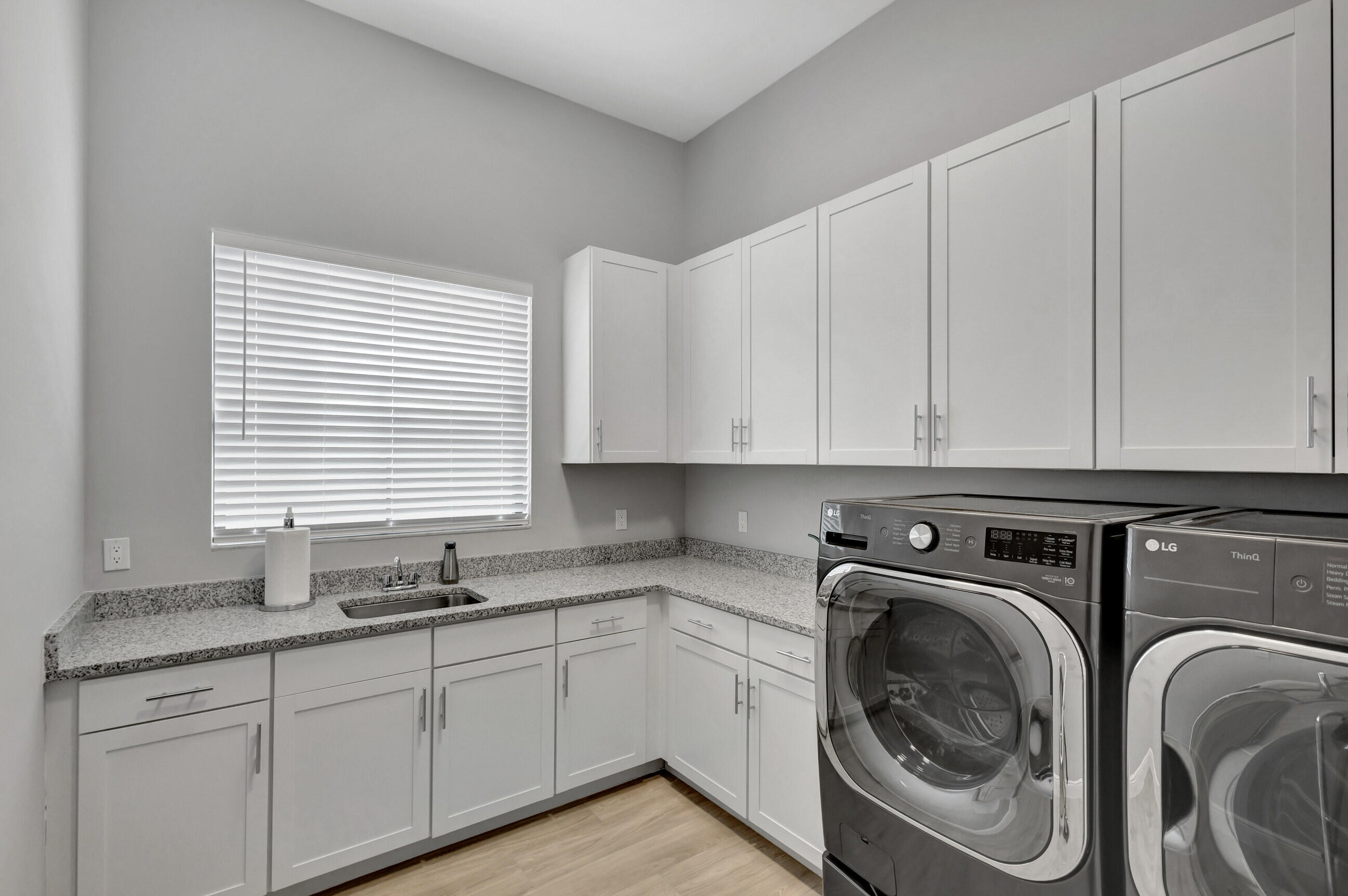 13602 Artisan Circle