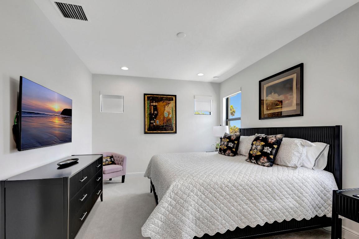 13602 Artisan Circle