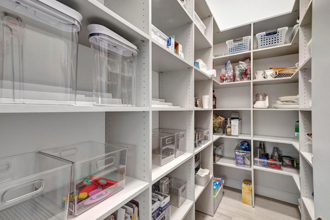 13602 Artisan Circle