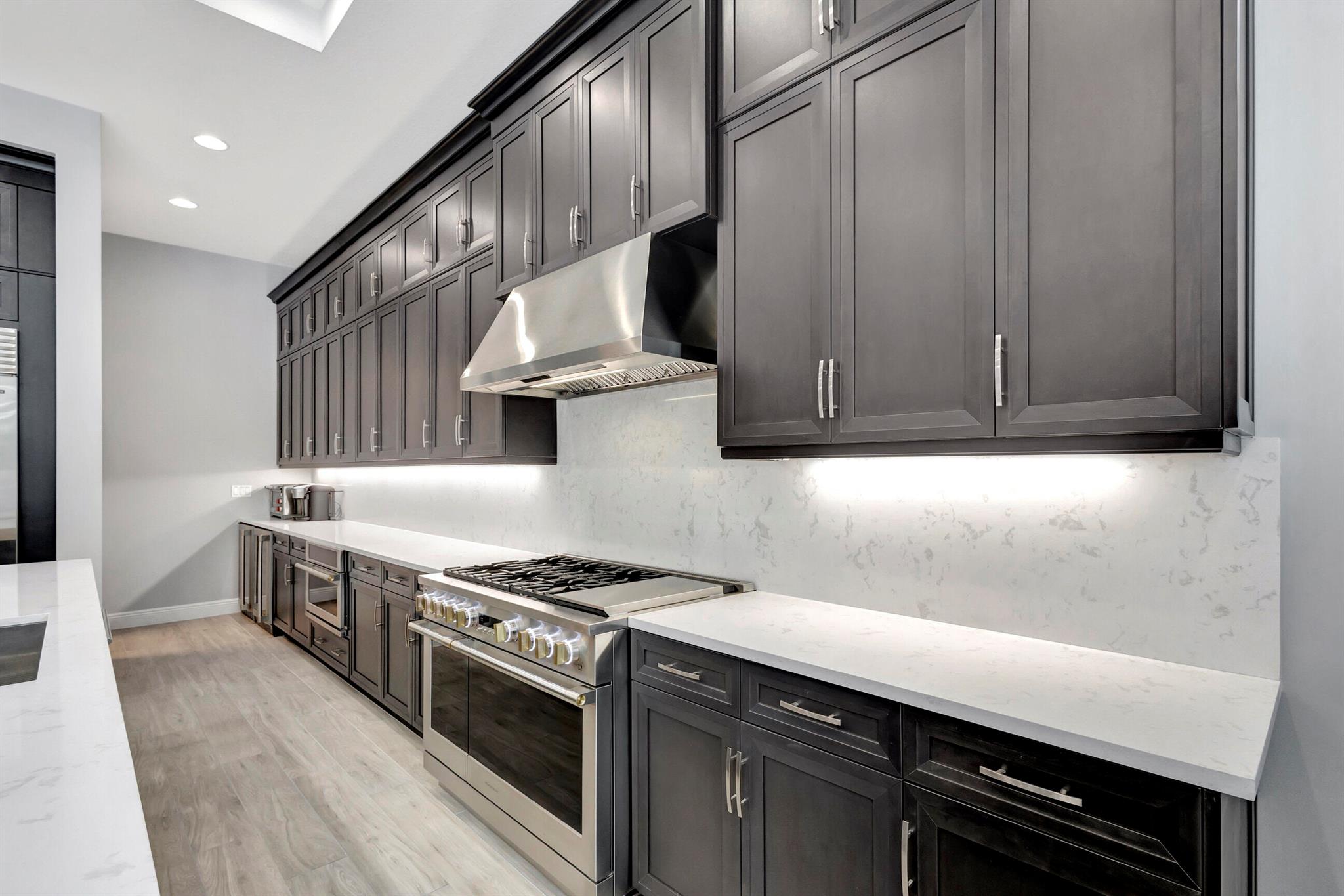 13602 Artisan Circle