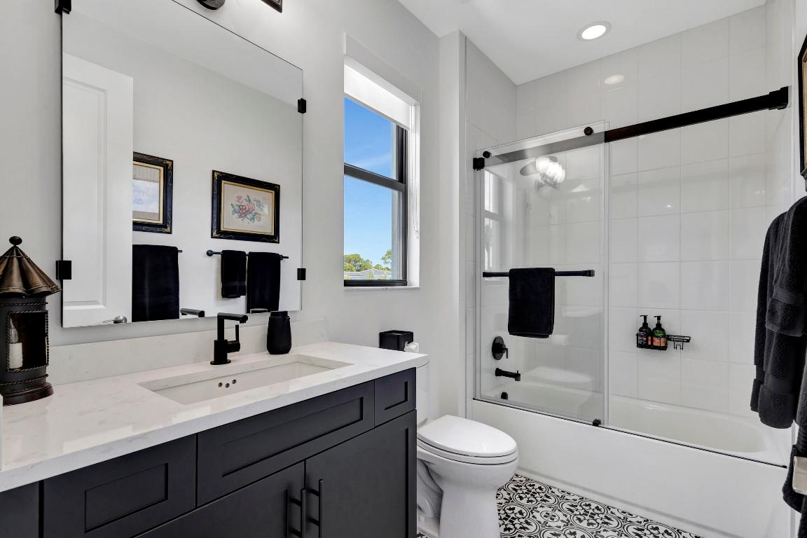 13602 Artisan Circle