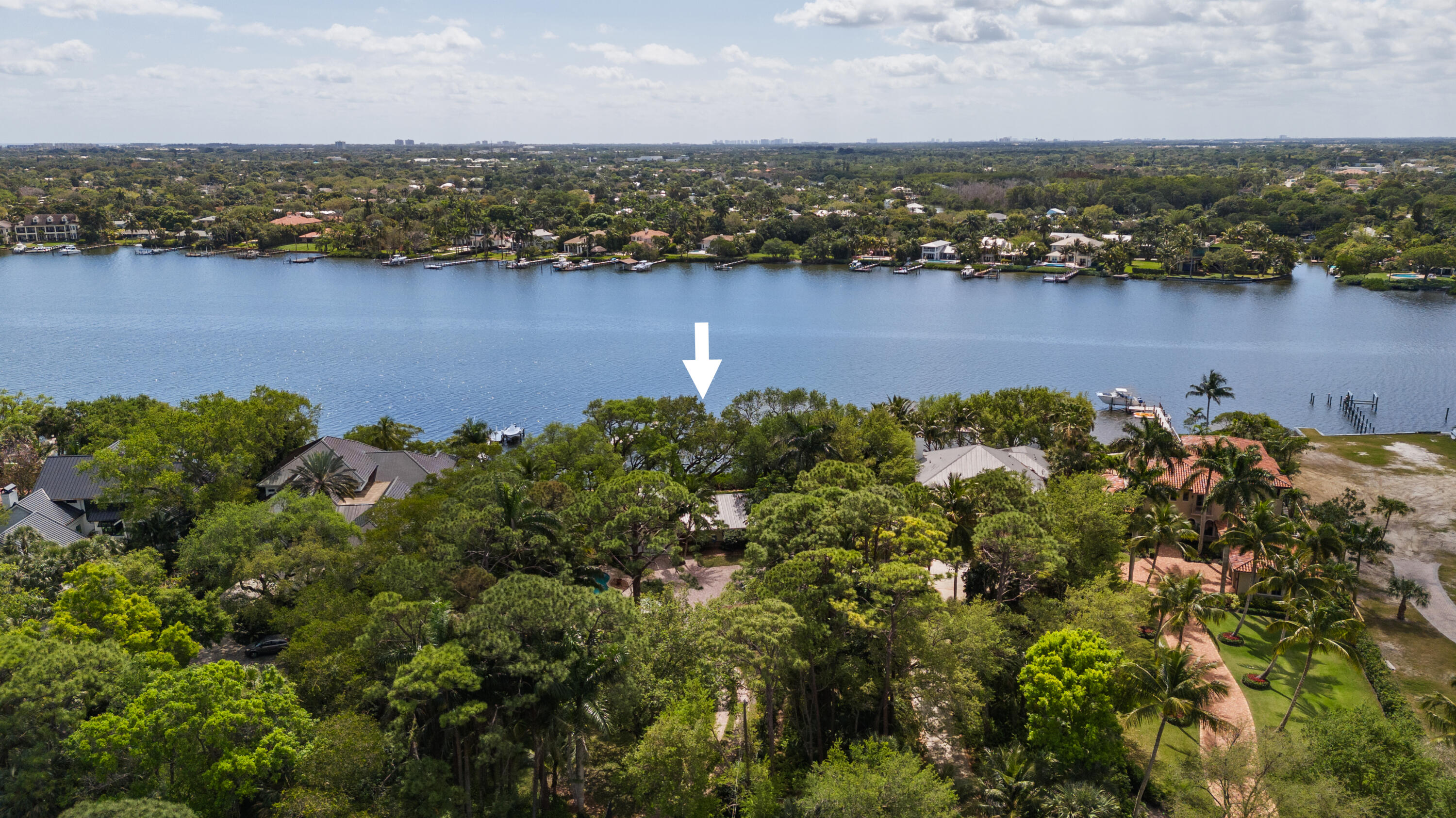 5524 Pennock Point Road