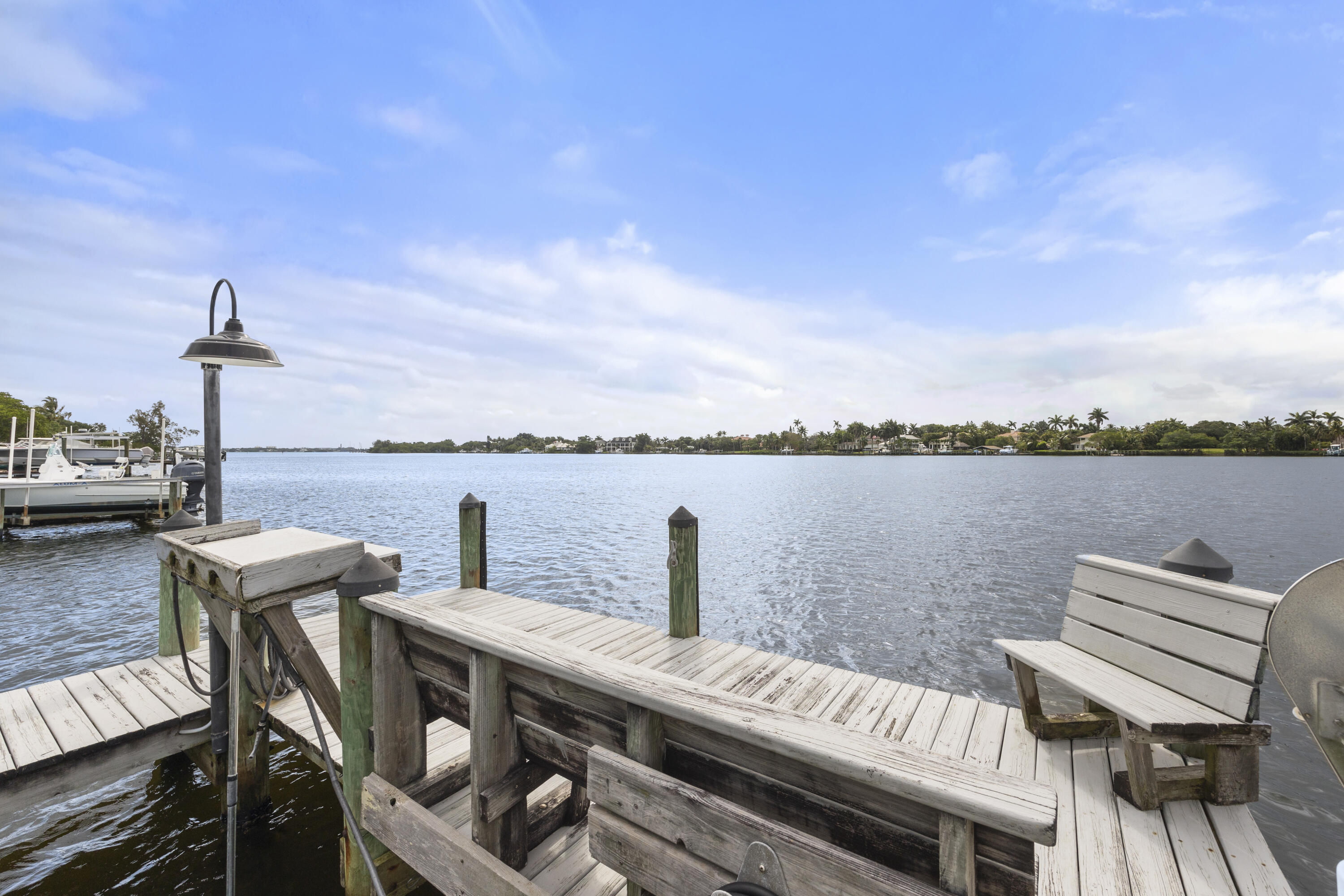 5524 Pennock Point Road