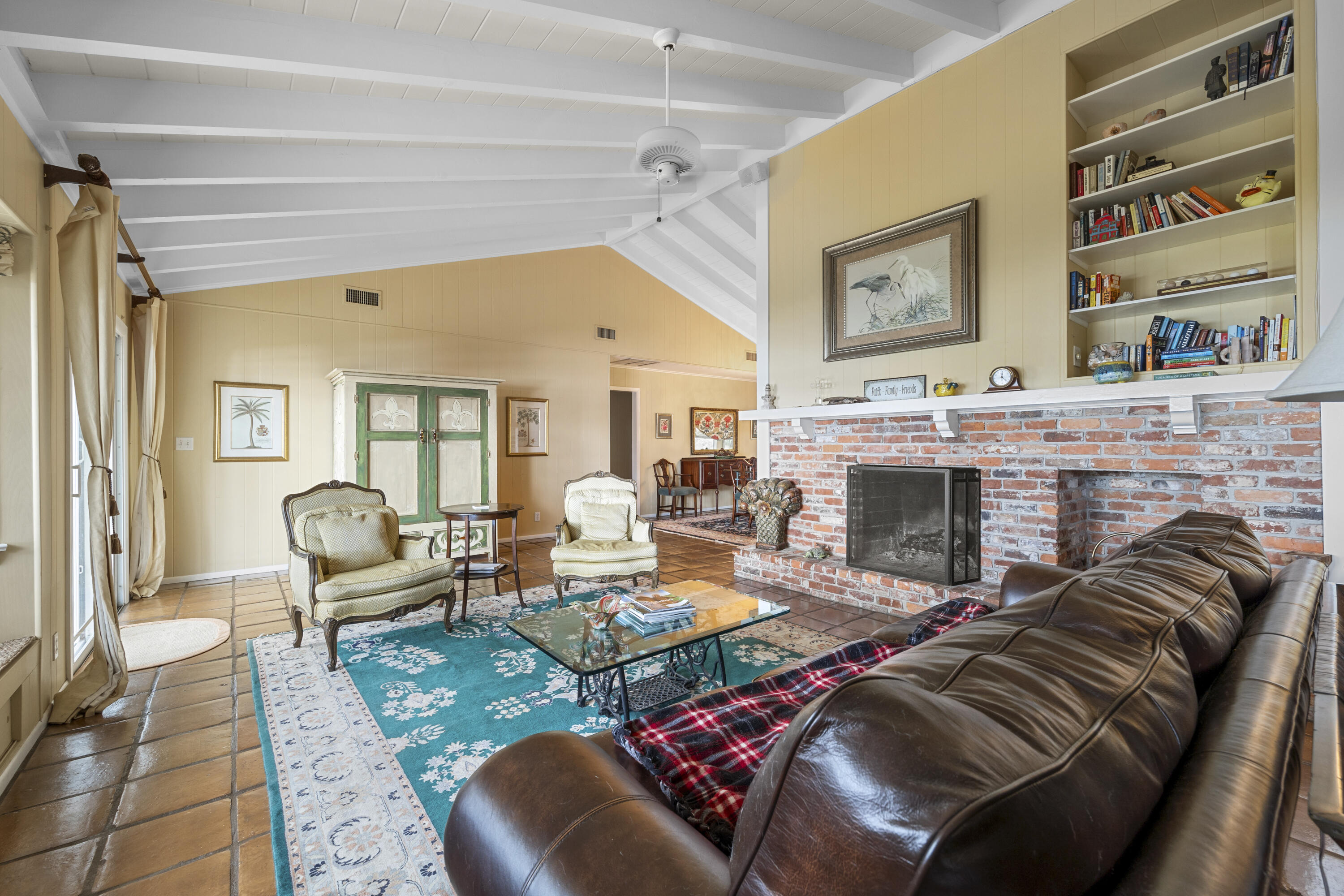 5524 Pennock Point Road