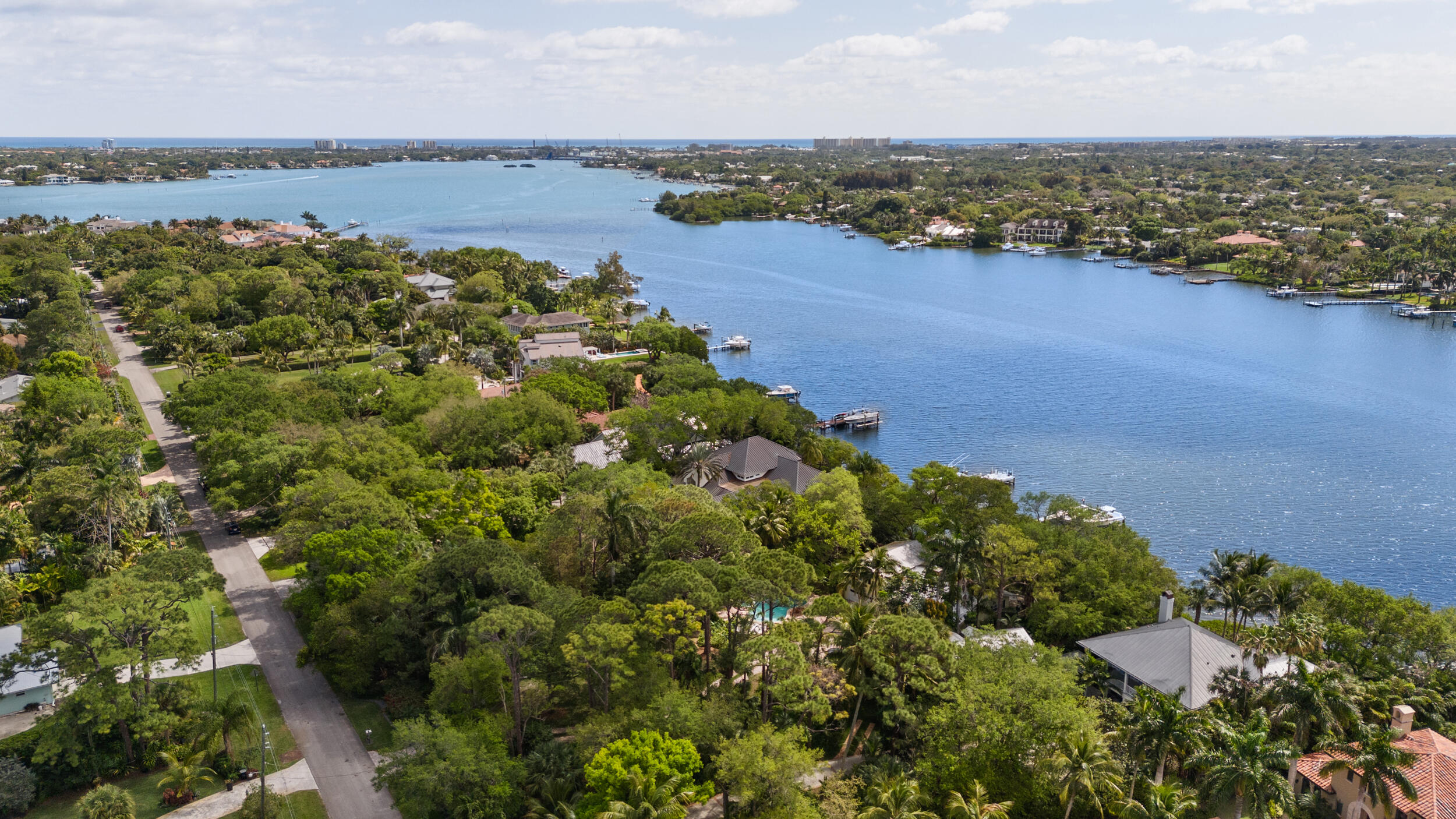 5524 Pennock Point Road