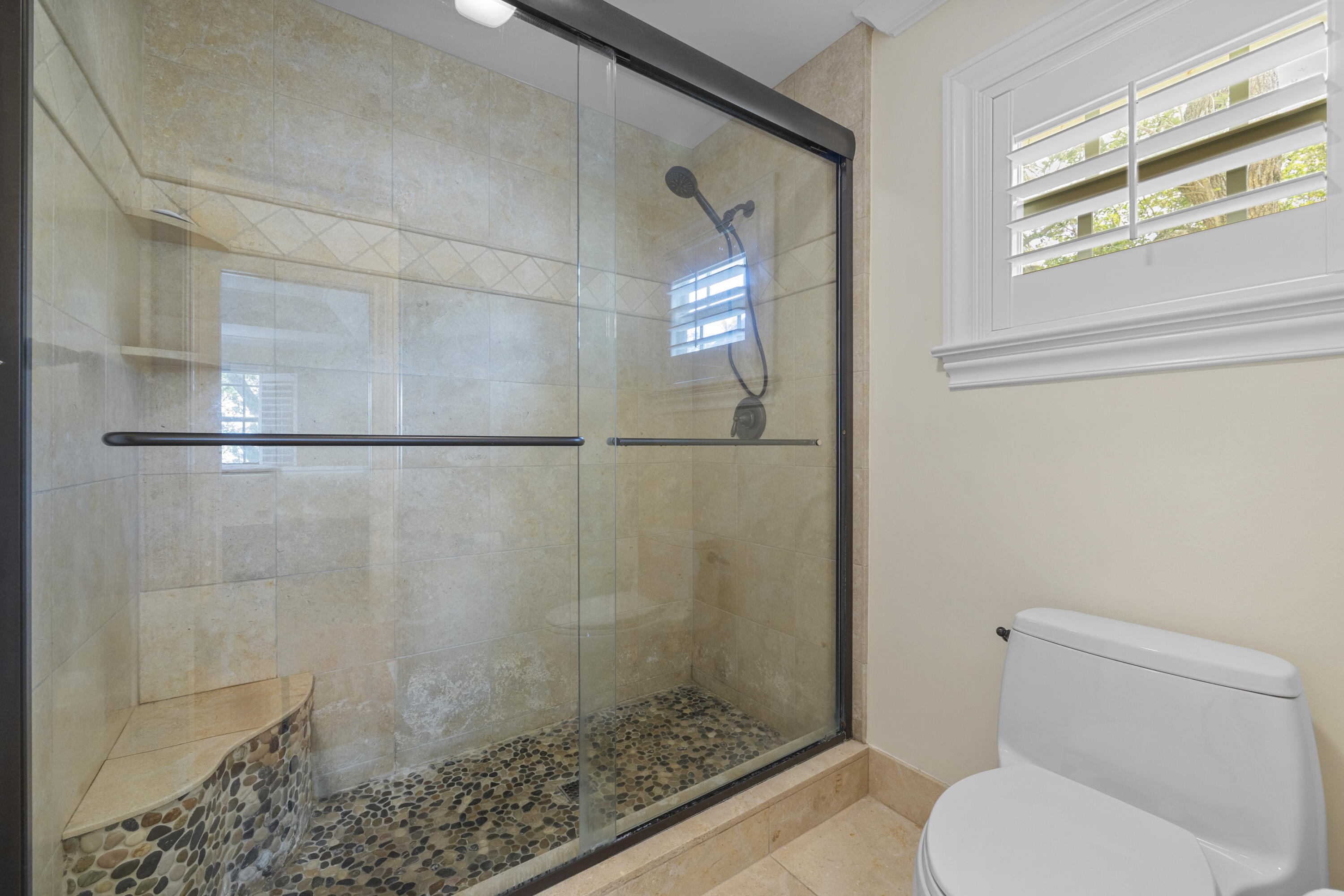 5524 Pennock Point Road