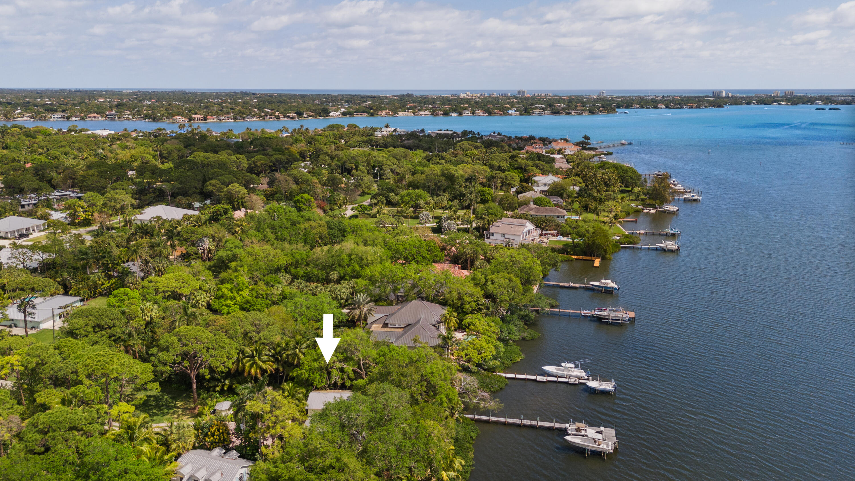 5524 Pennock Point Road