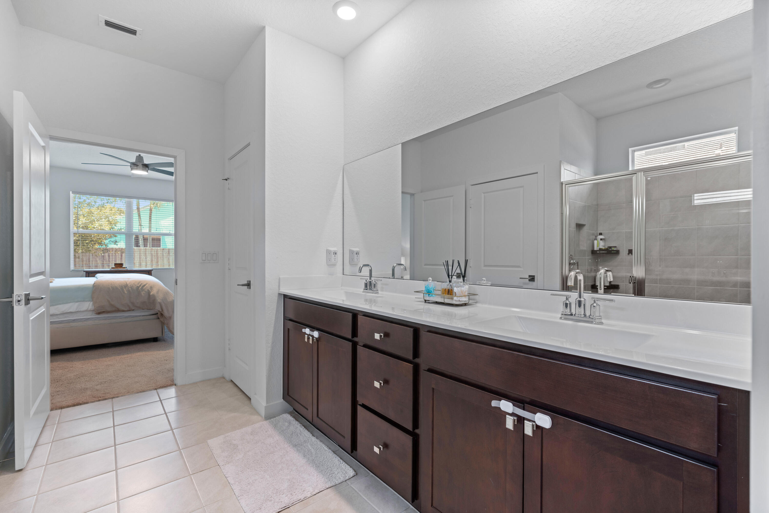 2355 SW Strawberry Terrace