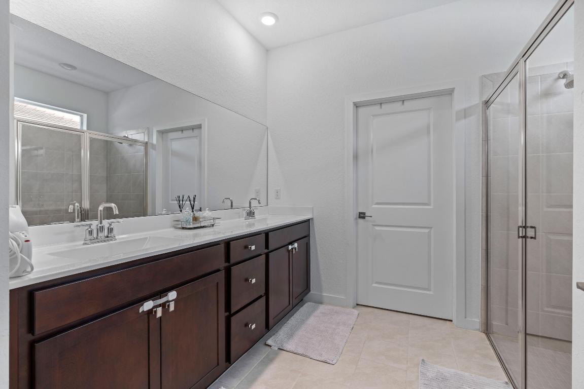 2355 SW Strawberry Terrace