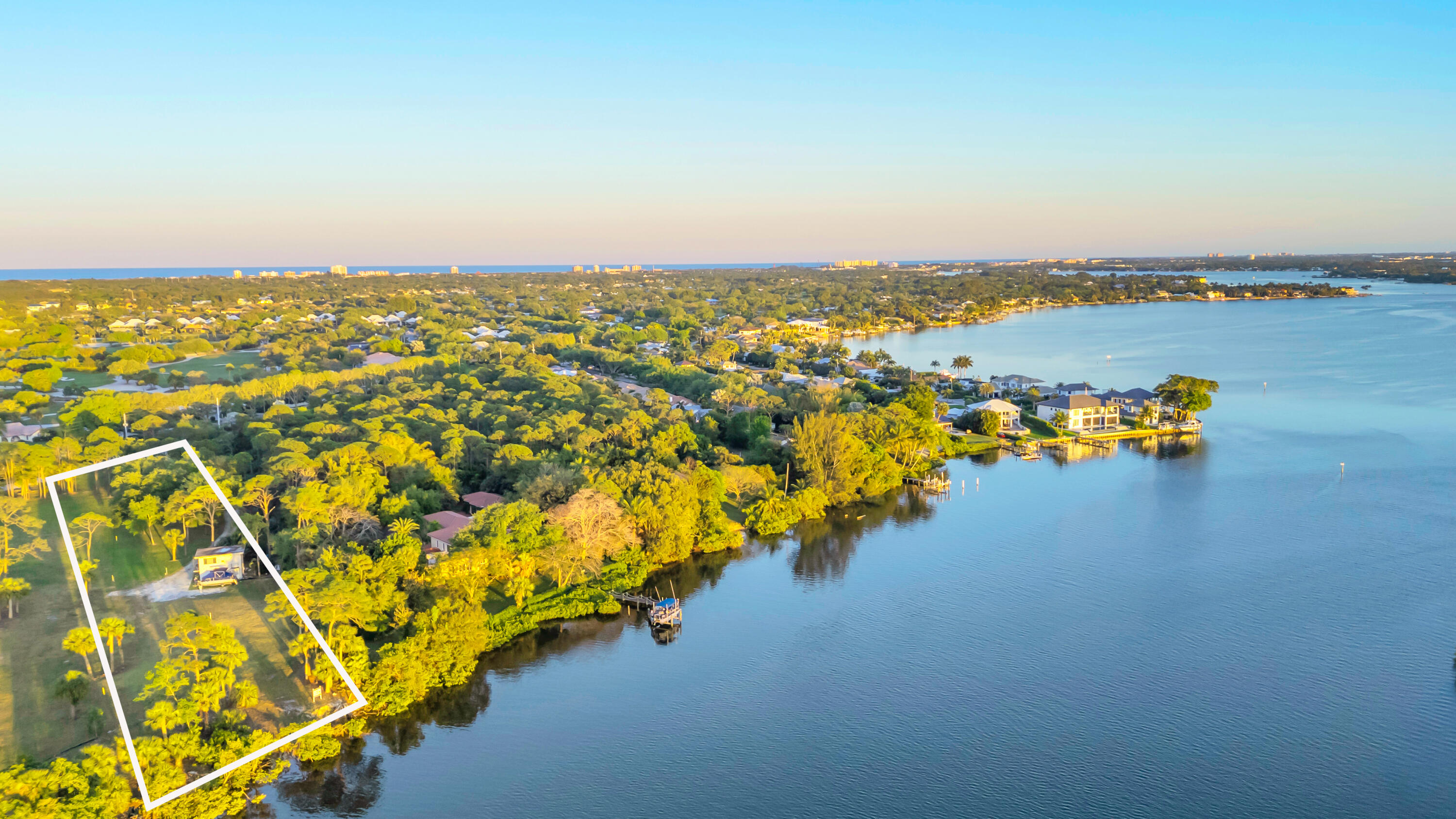 19000 SE Country Club Drive