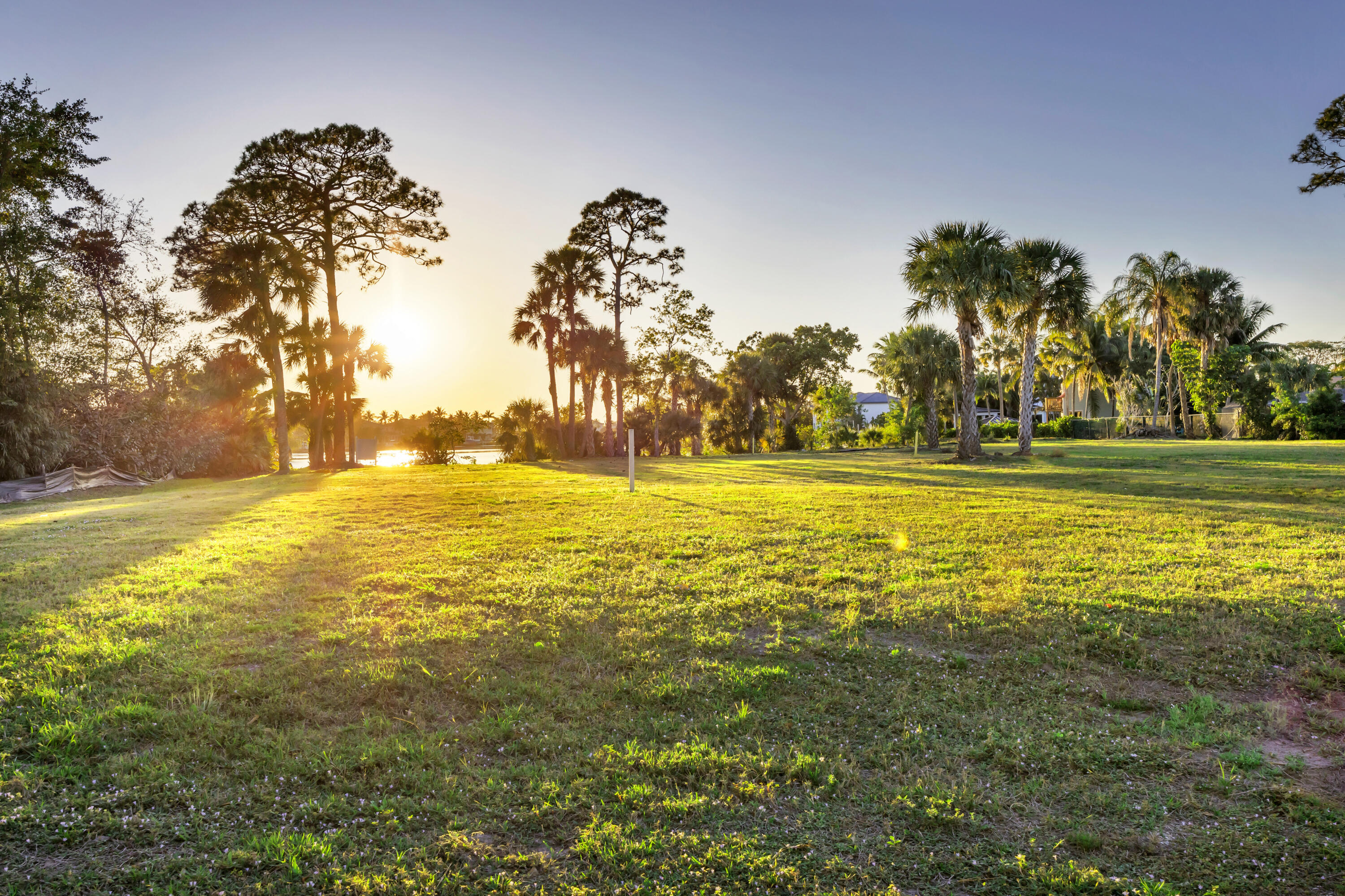 19000 SE Country Club Drive