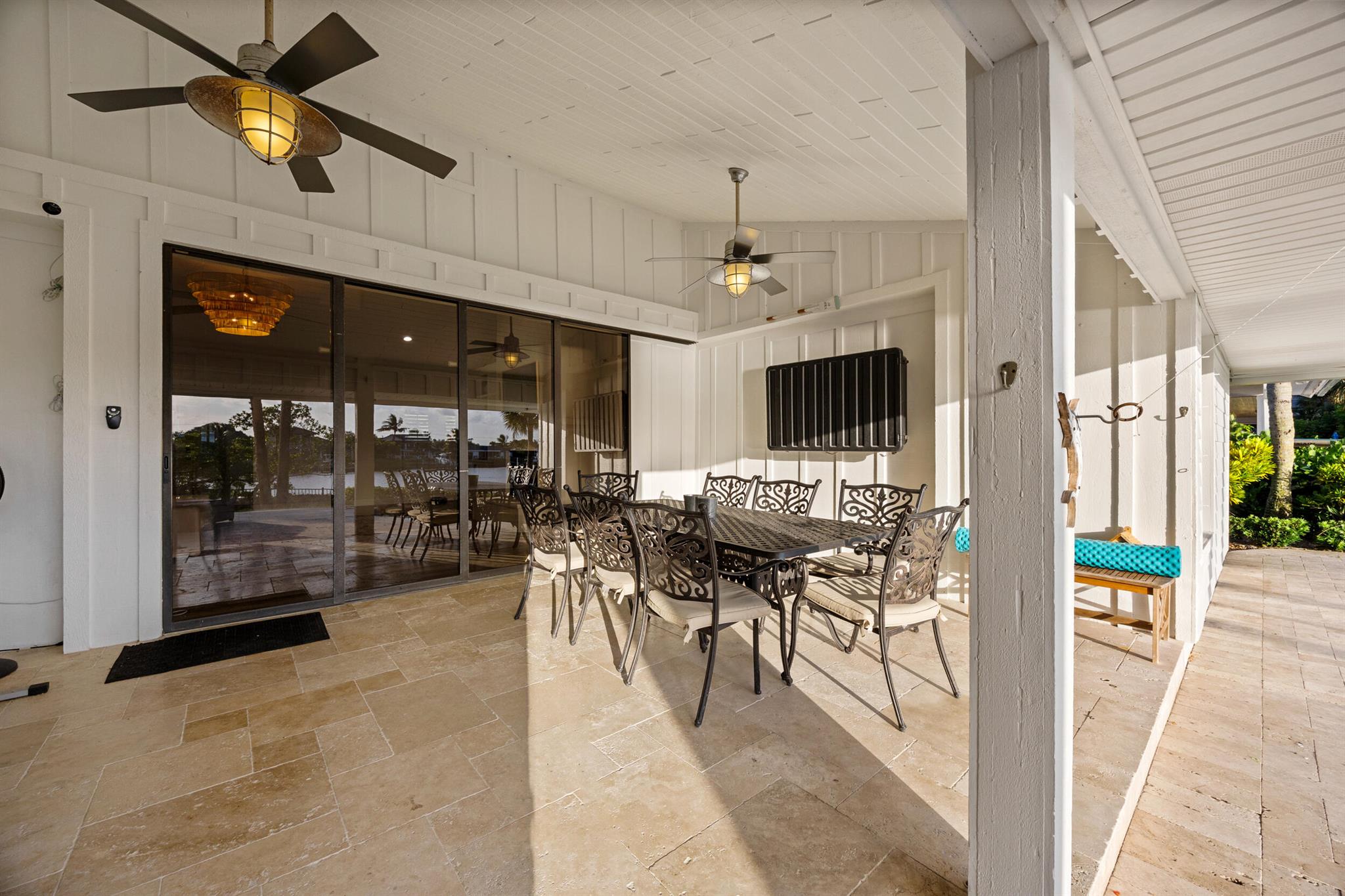 18779 SE River Ridge Road