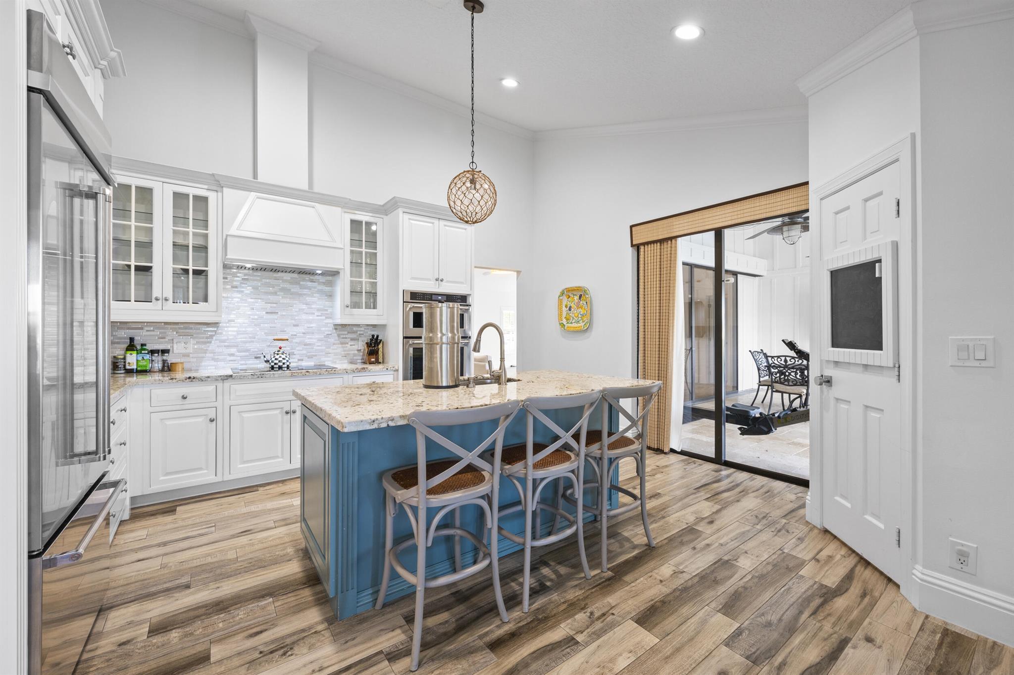 18779 SE River Ridge Road