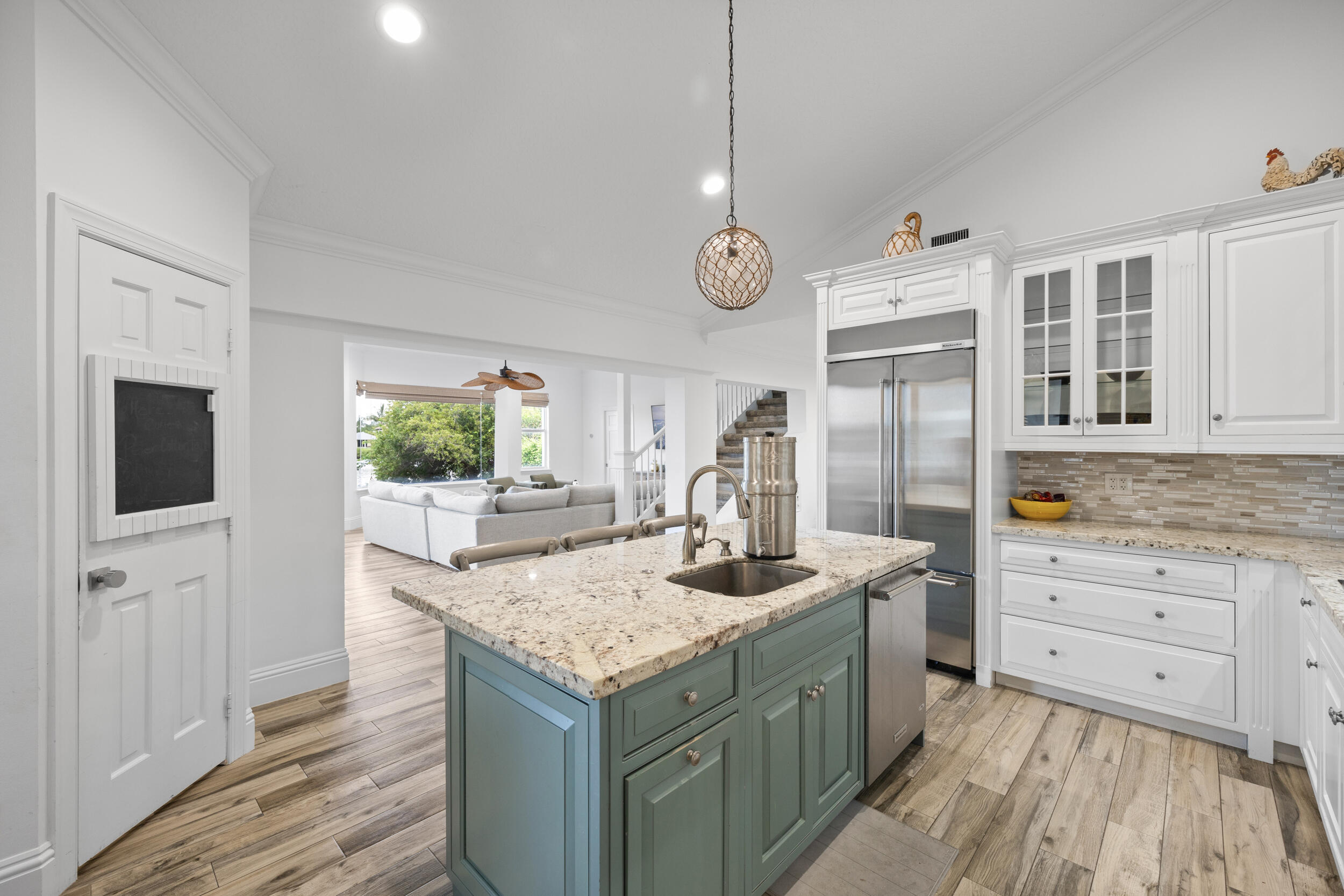 18779 SE River Ridge Road