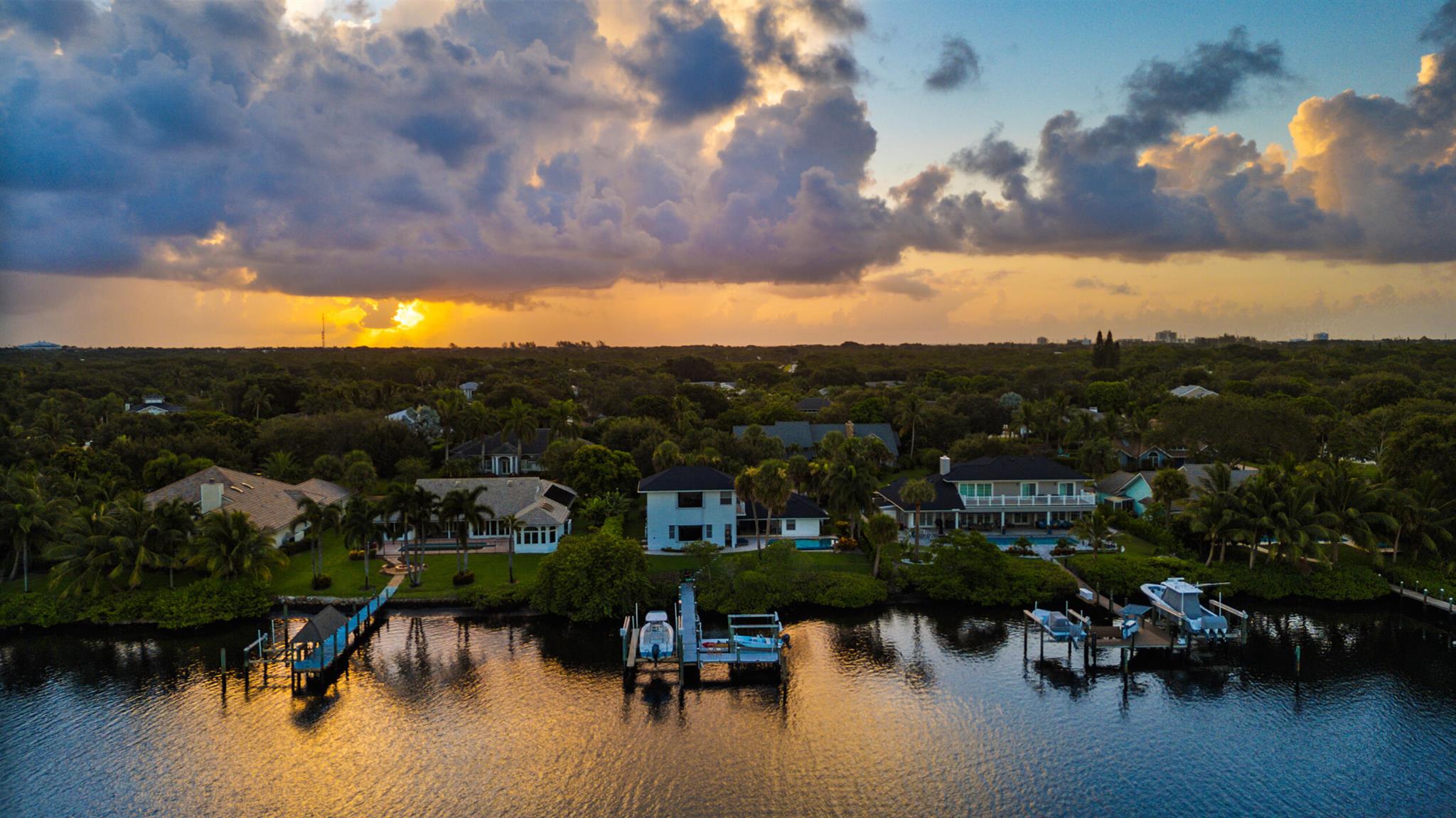 18779 SE River Ridge Road