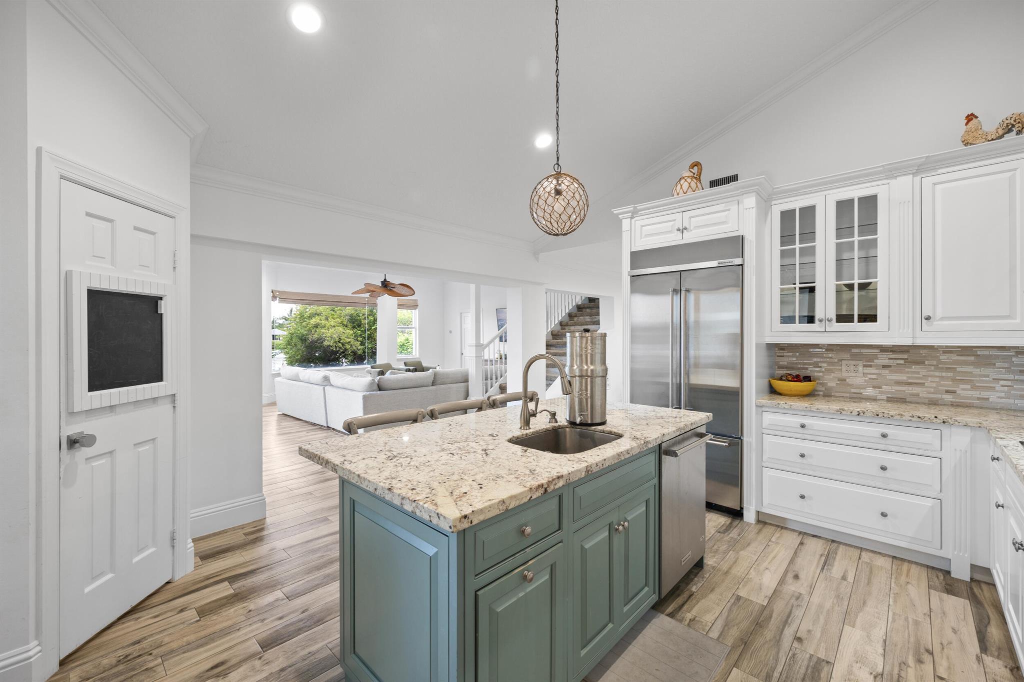 18779 SE River Ridge Road