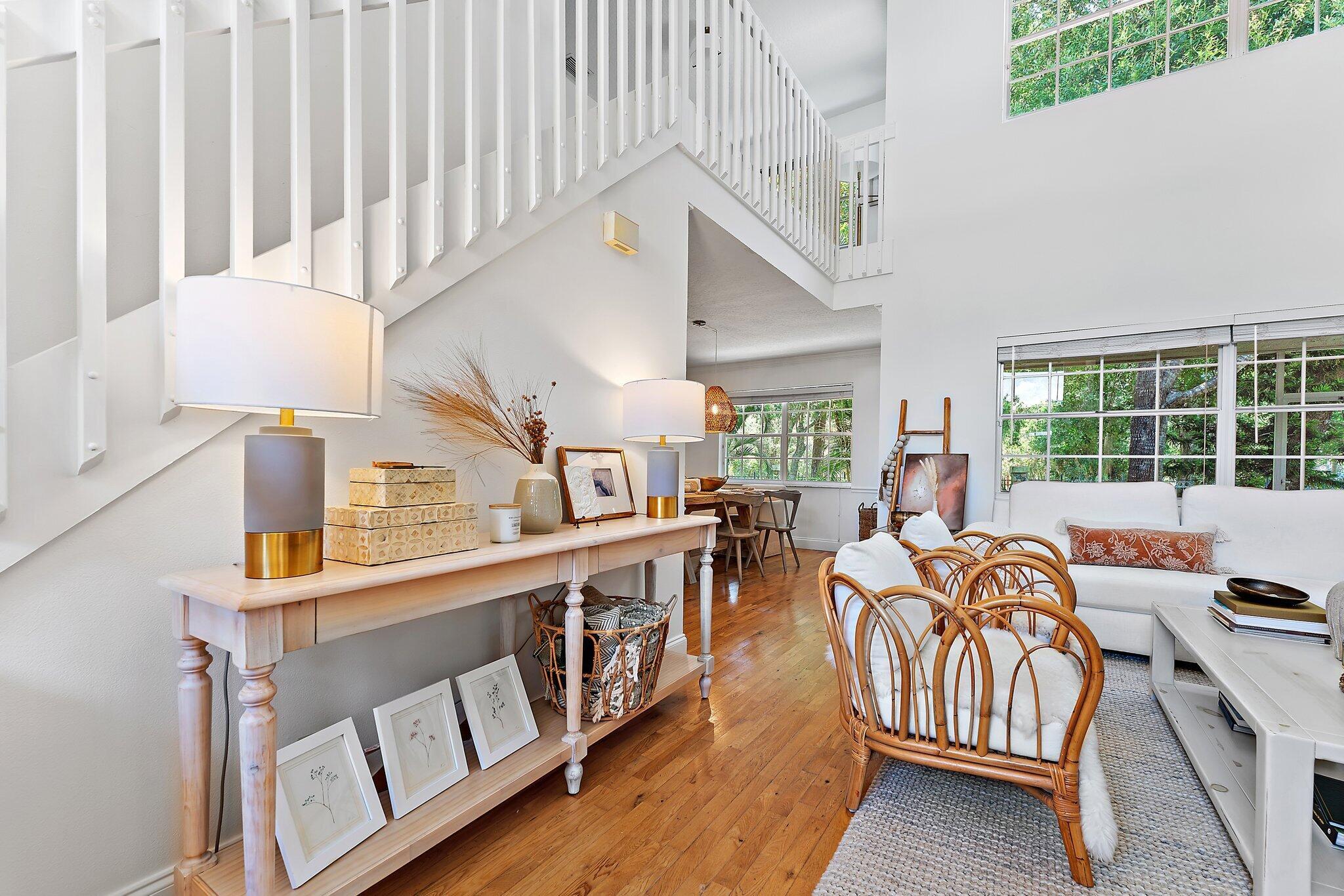 9253 SE Woods End Place