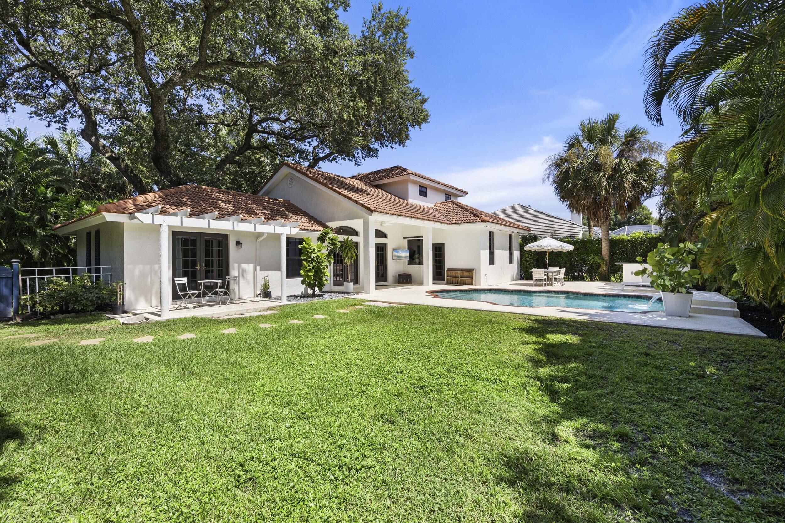 18944 SE River Drive