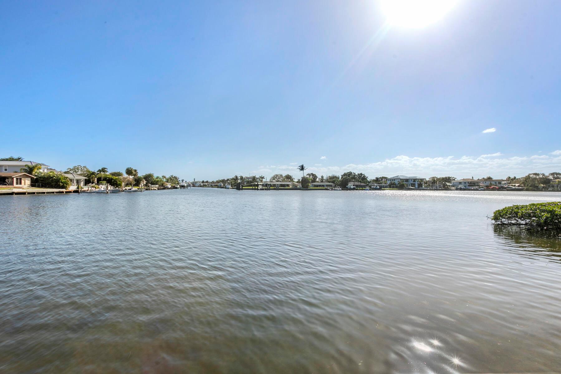 756 Harbour Isles Court