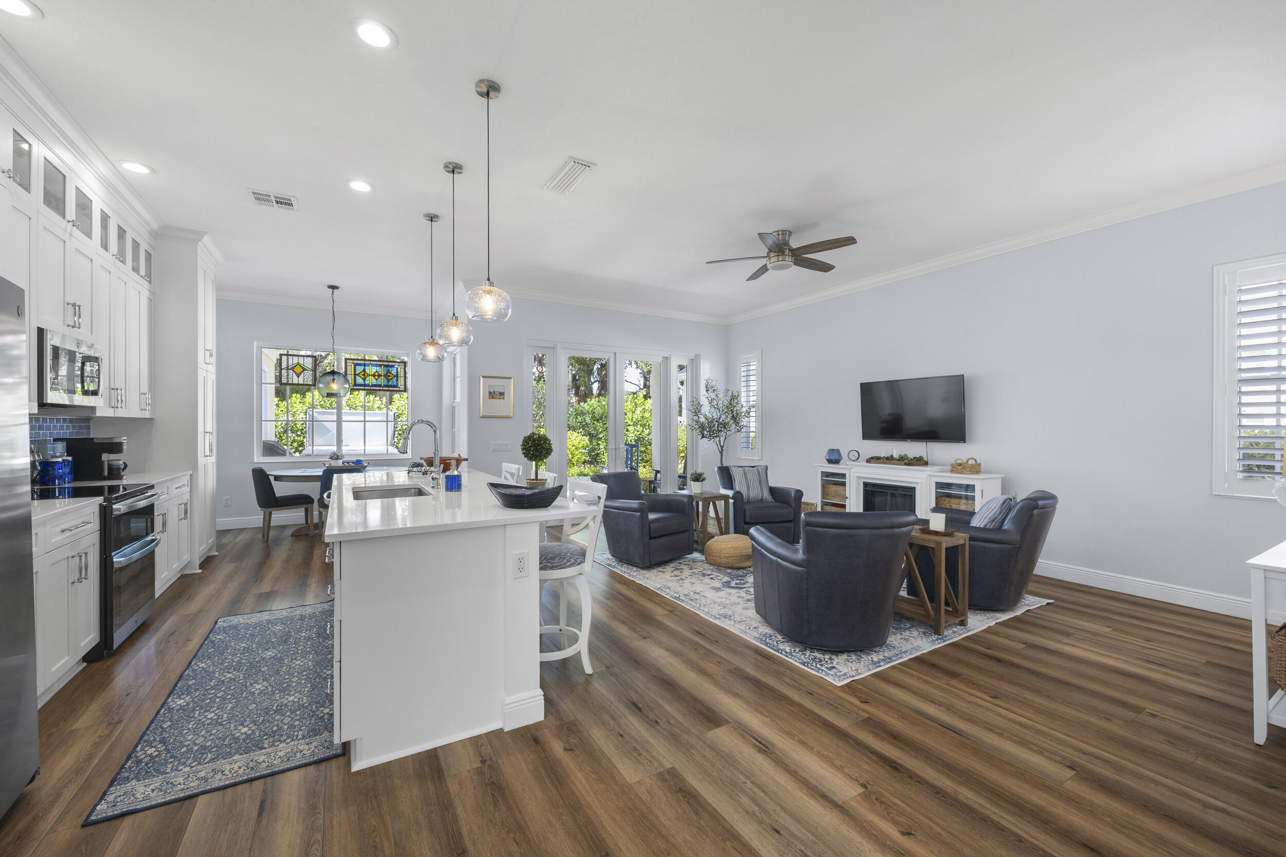 512 Sweet Bay Circle