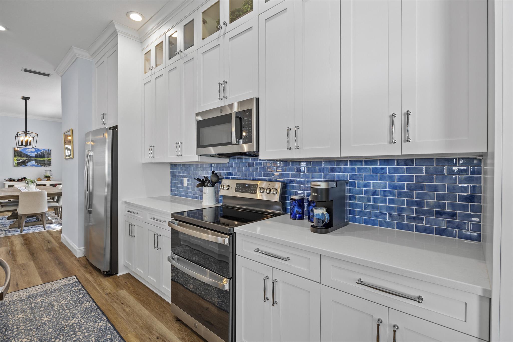 512 Sweet Bay Circle