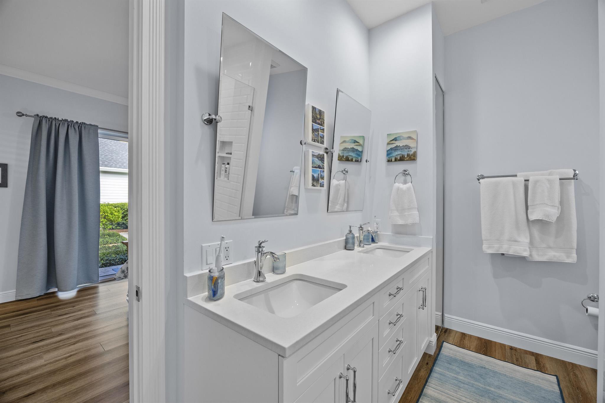 512 Sweet Bay Circle