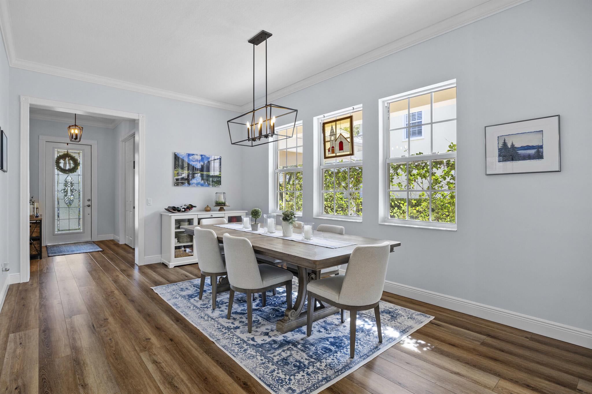 512 Sweet Bay Circle