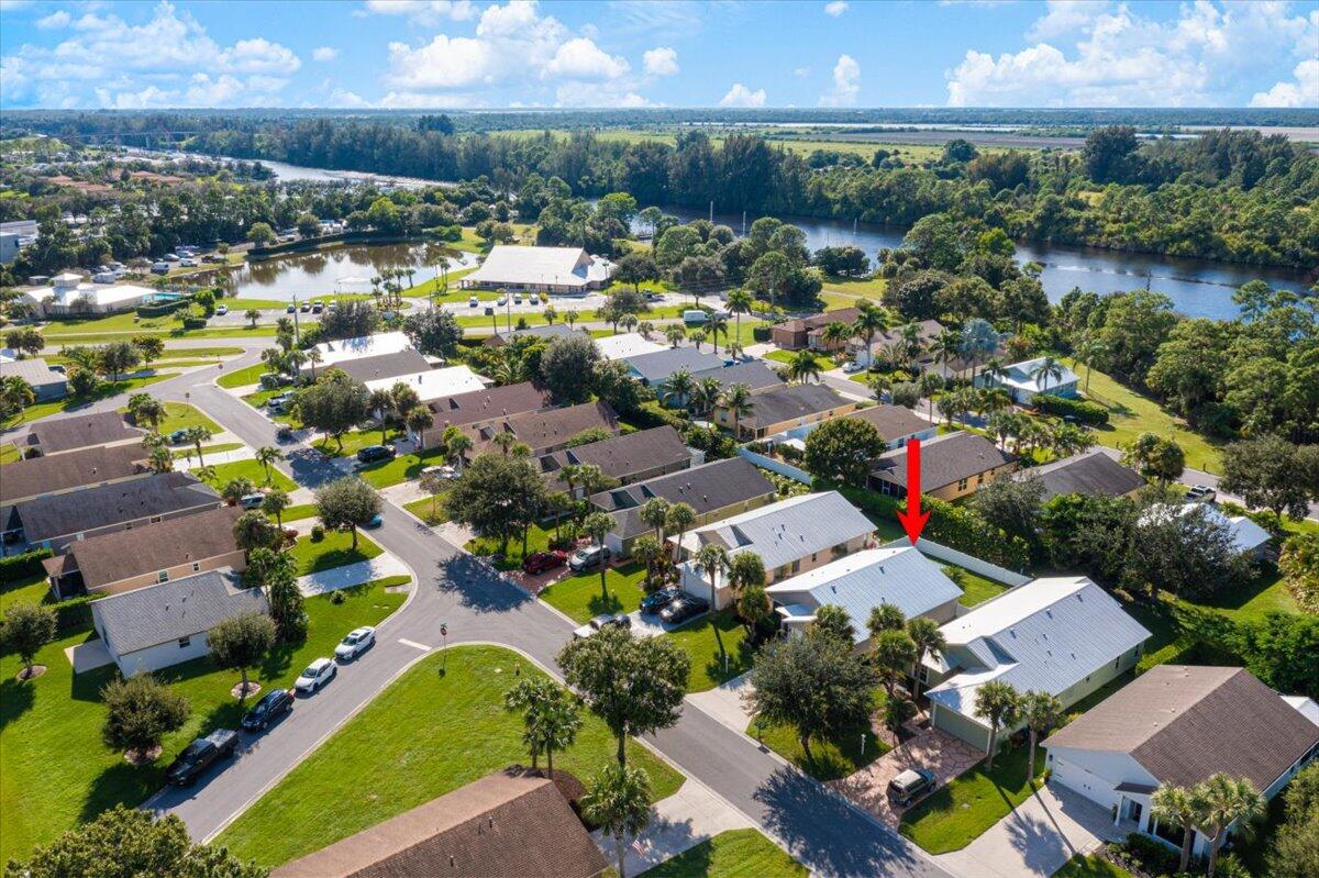 8900 SW Bonneville Drive