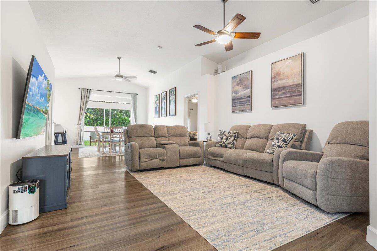 8900 SW Bonneville Drive