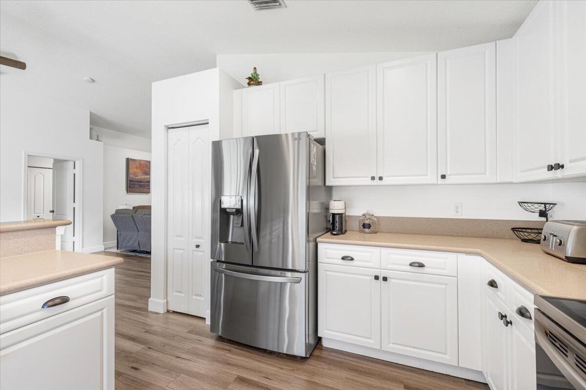 8900 SW Bonneville Drive