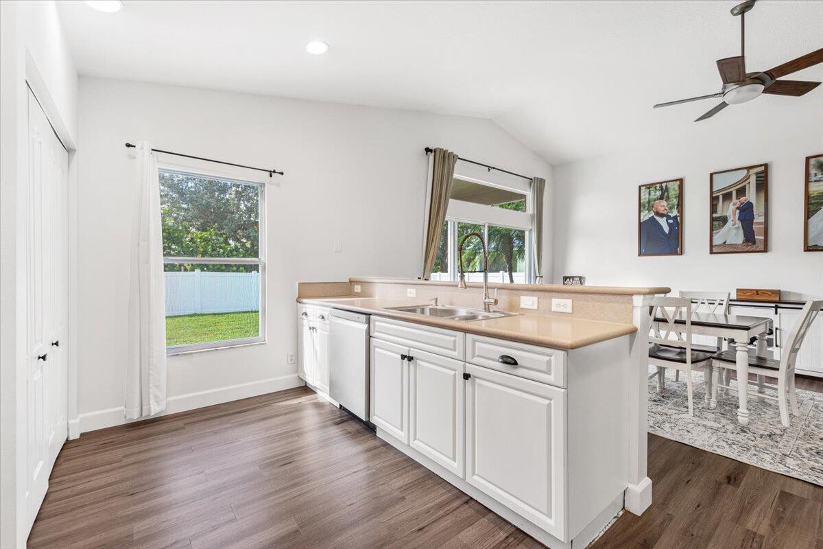 8900 SW Bonneville Drive