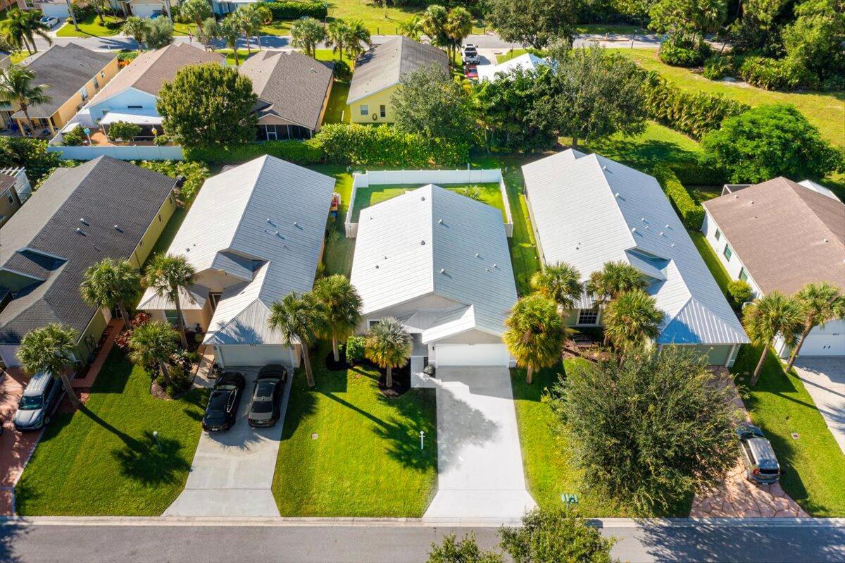 8900 SW Bonneville Drive