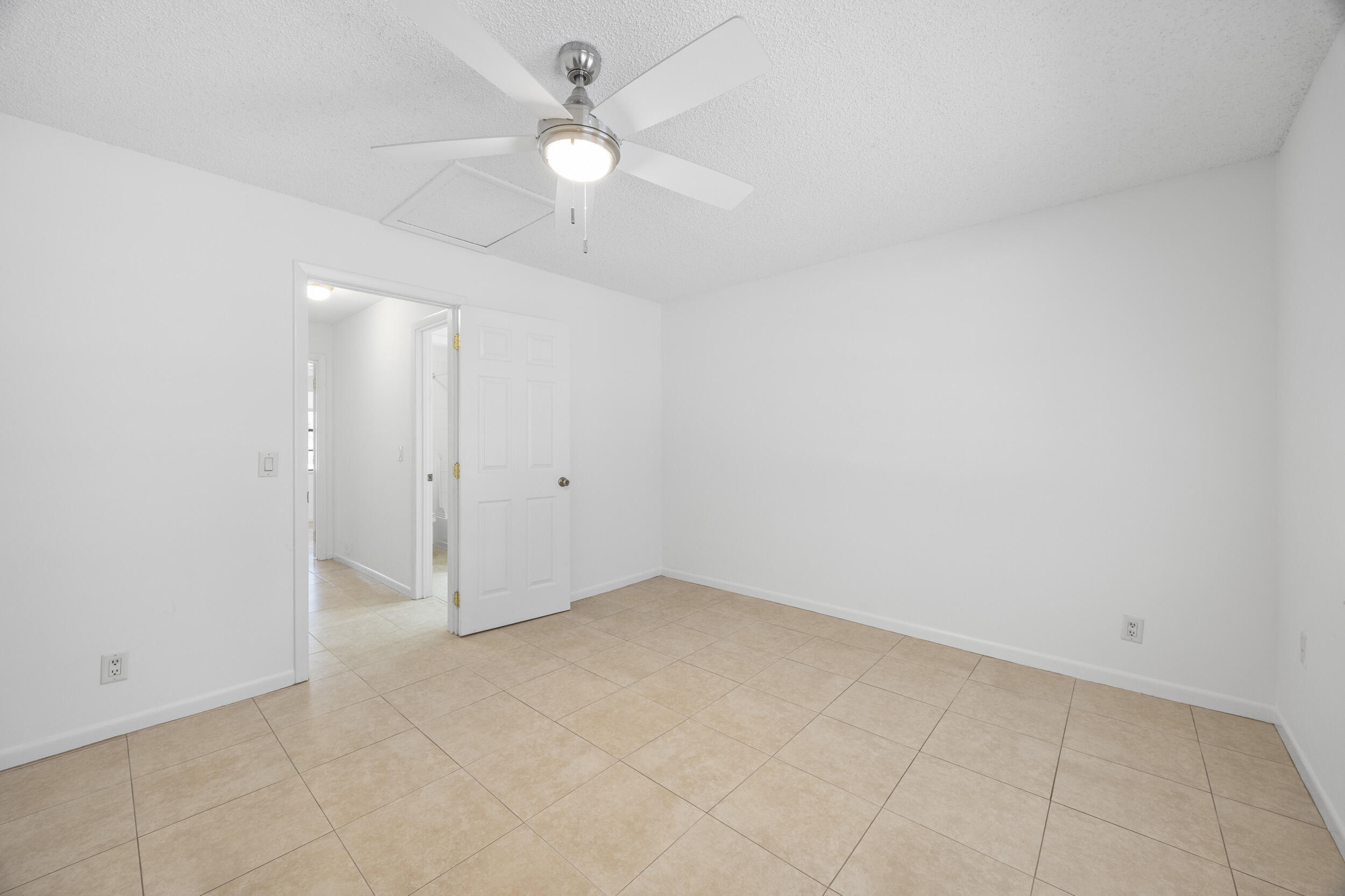 406 N Cypress Drive 2