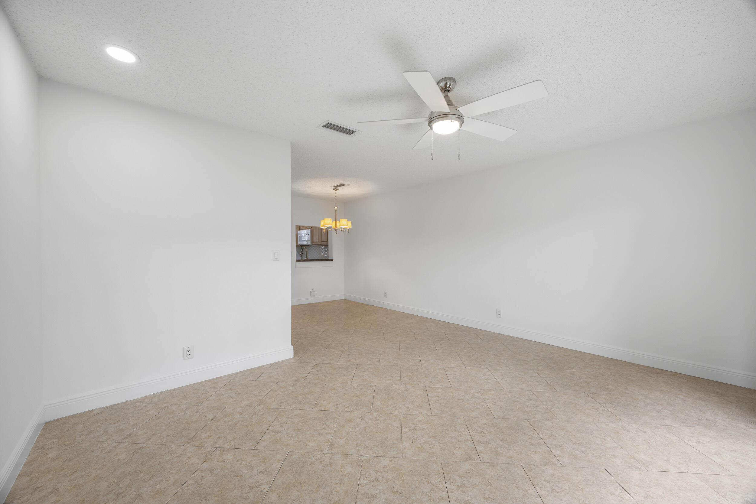 406 N Cypress Drive 2