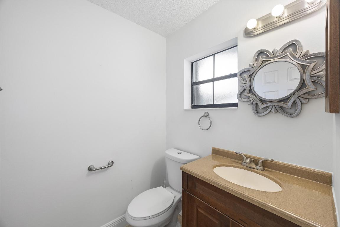 406 N Cypress Drive 2