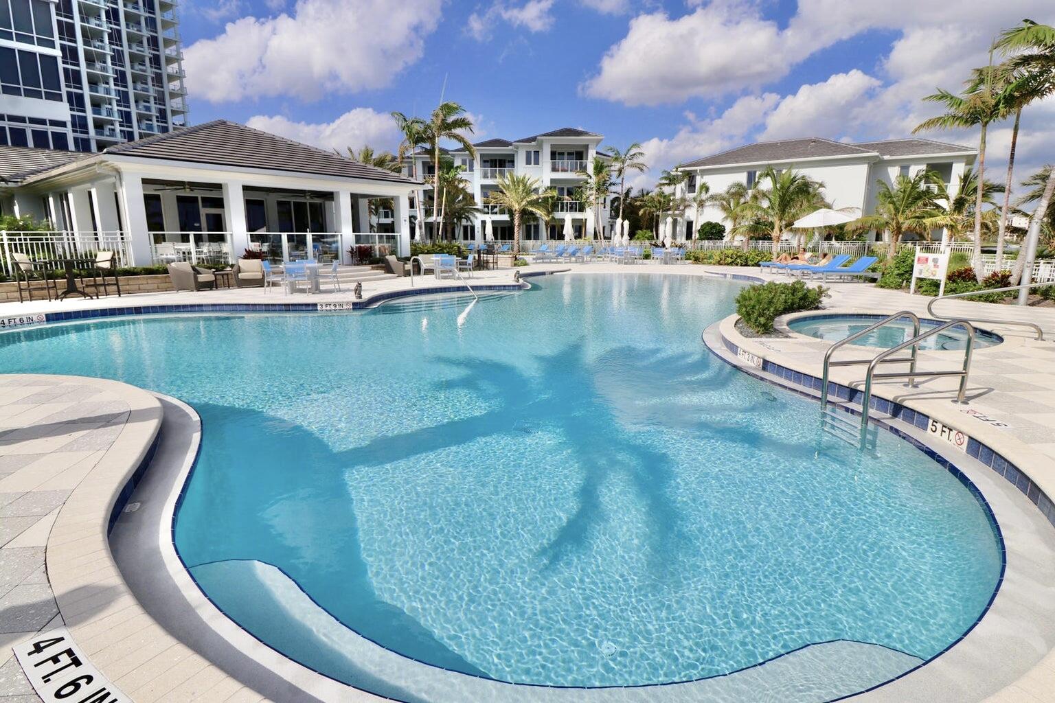 1401 Water Club Way 1401