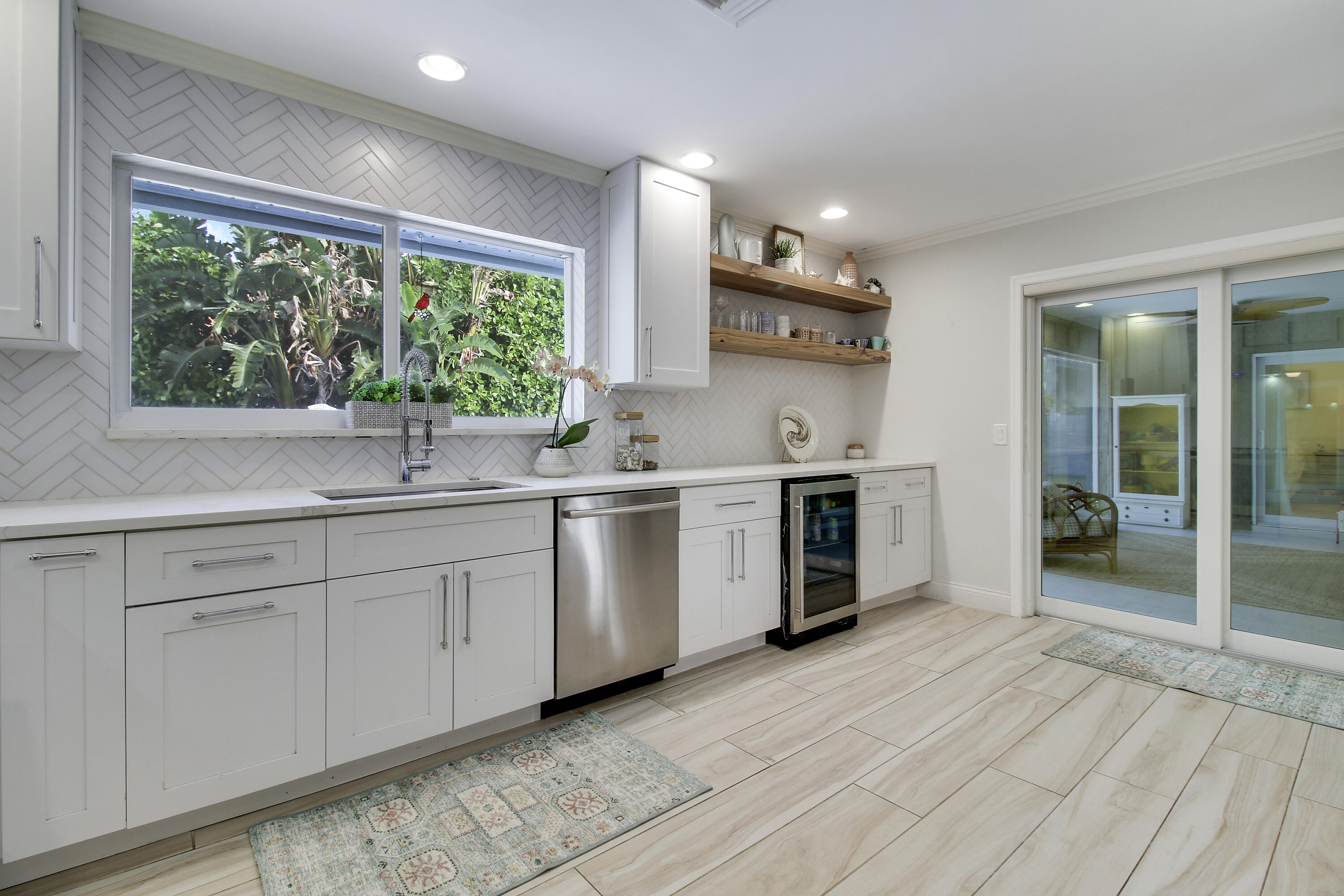 52 Pinehill Trail E