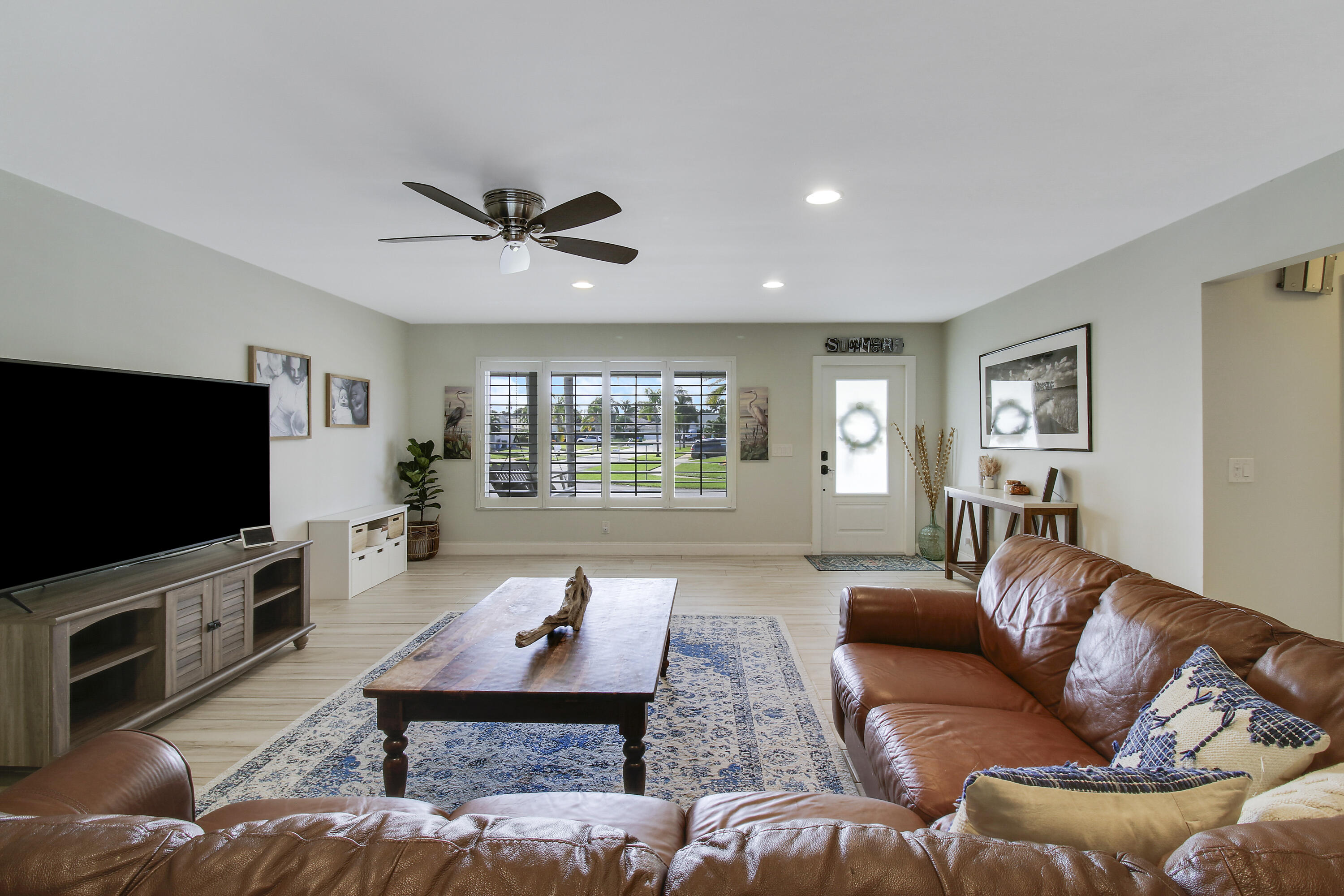 52 Pinehill Trail E