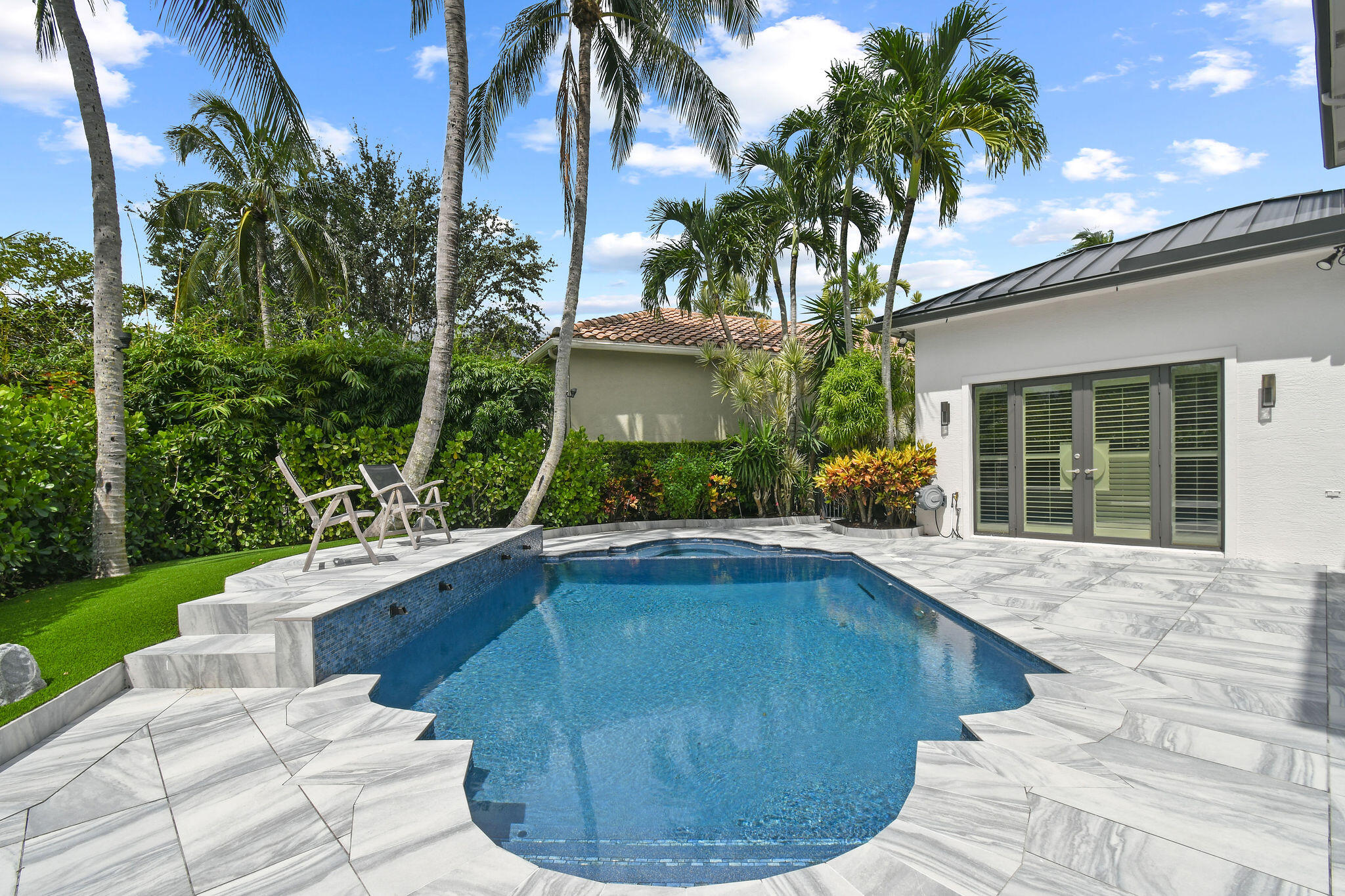 360 Fishermans Way