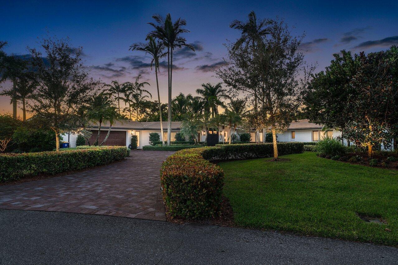 218 SE Turtle Creek Drive E