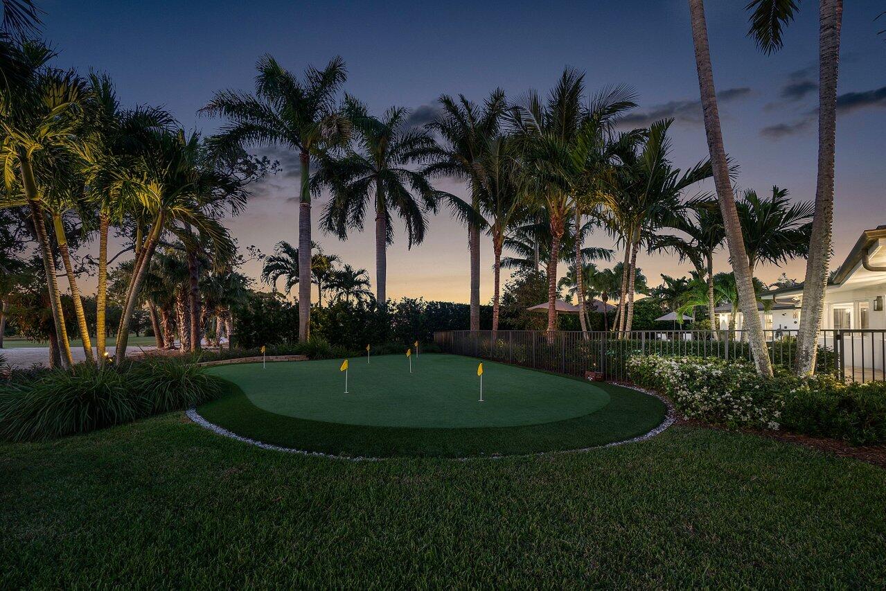 218 SE Turtle Creek Drive E