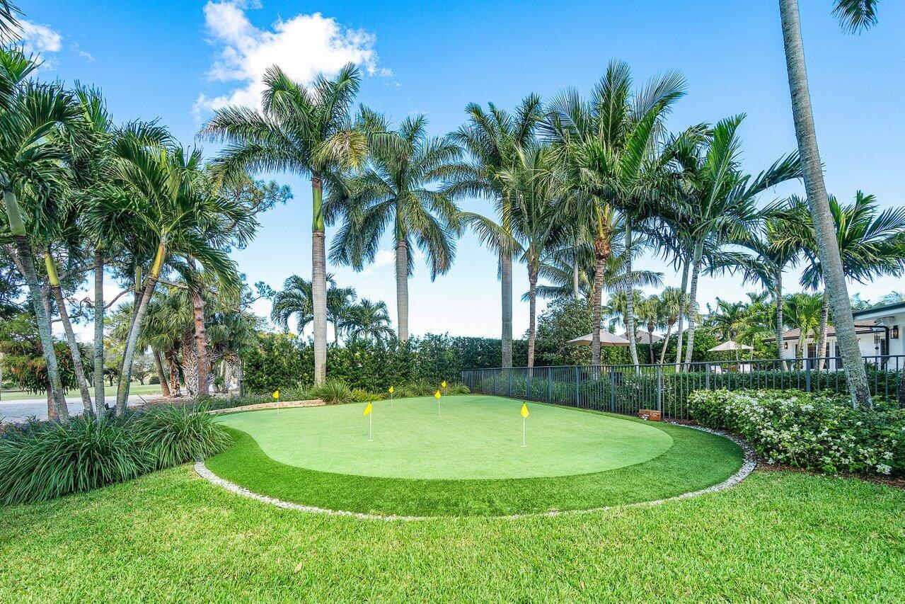 218 SE Turtle Creek Drive E